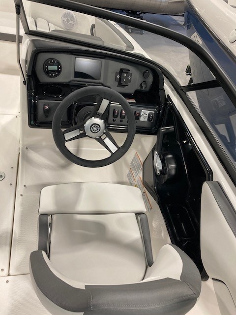 2025 Yamaha AR 190 - Photo 18