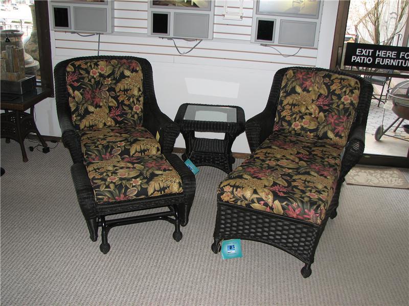 425 ebony w montego bay black glass end.jpg