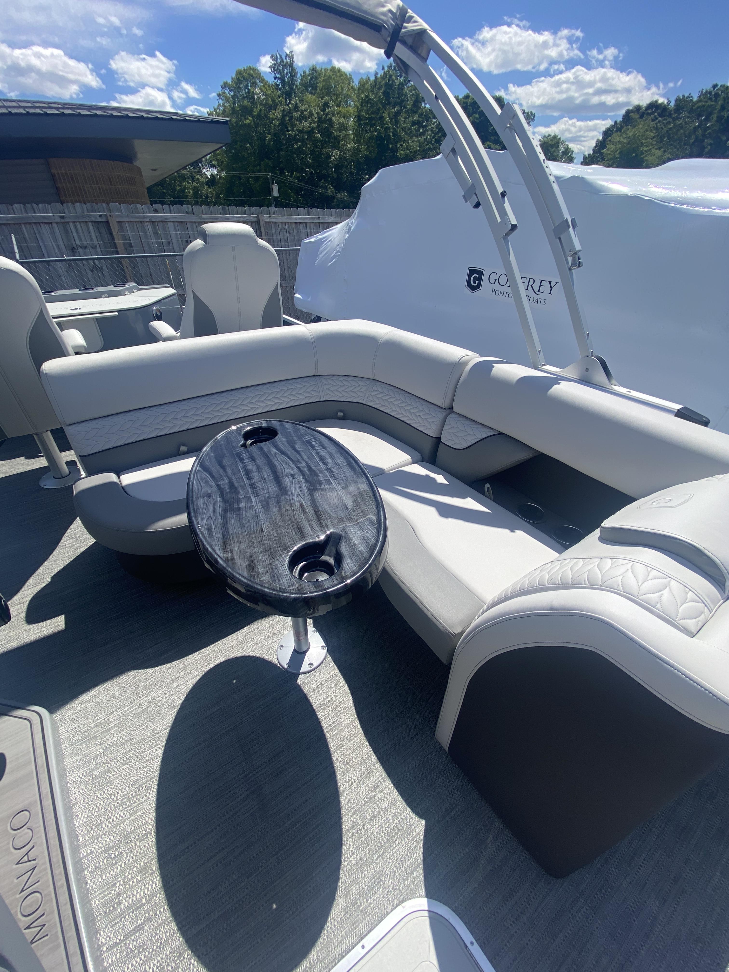 2025 Godfrey MC235 FS Tritoon - Photo 16