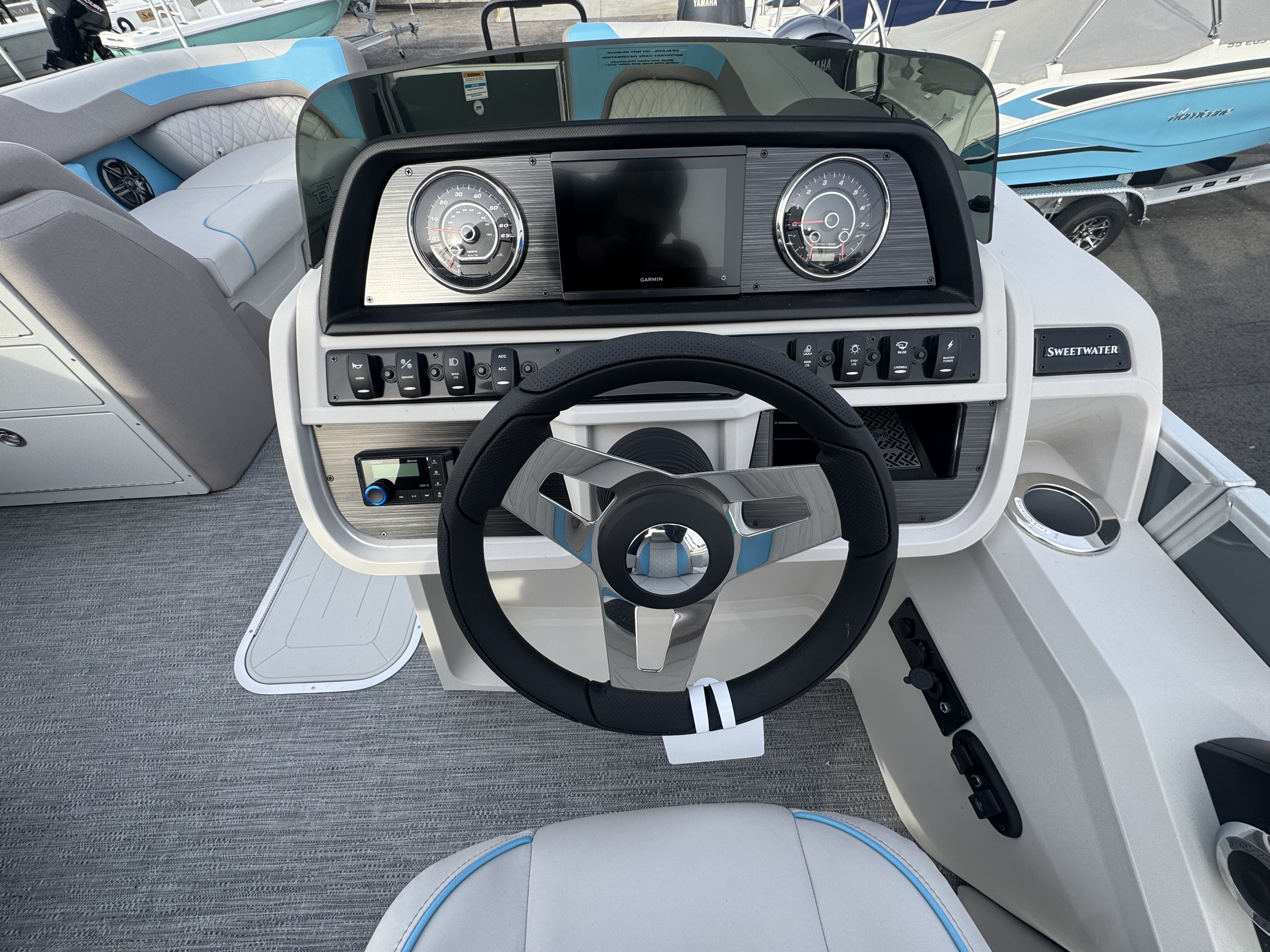 2025 Godfrey SW2286 FS Tritoon - Photo 10