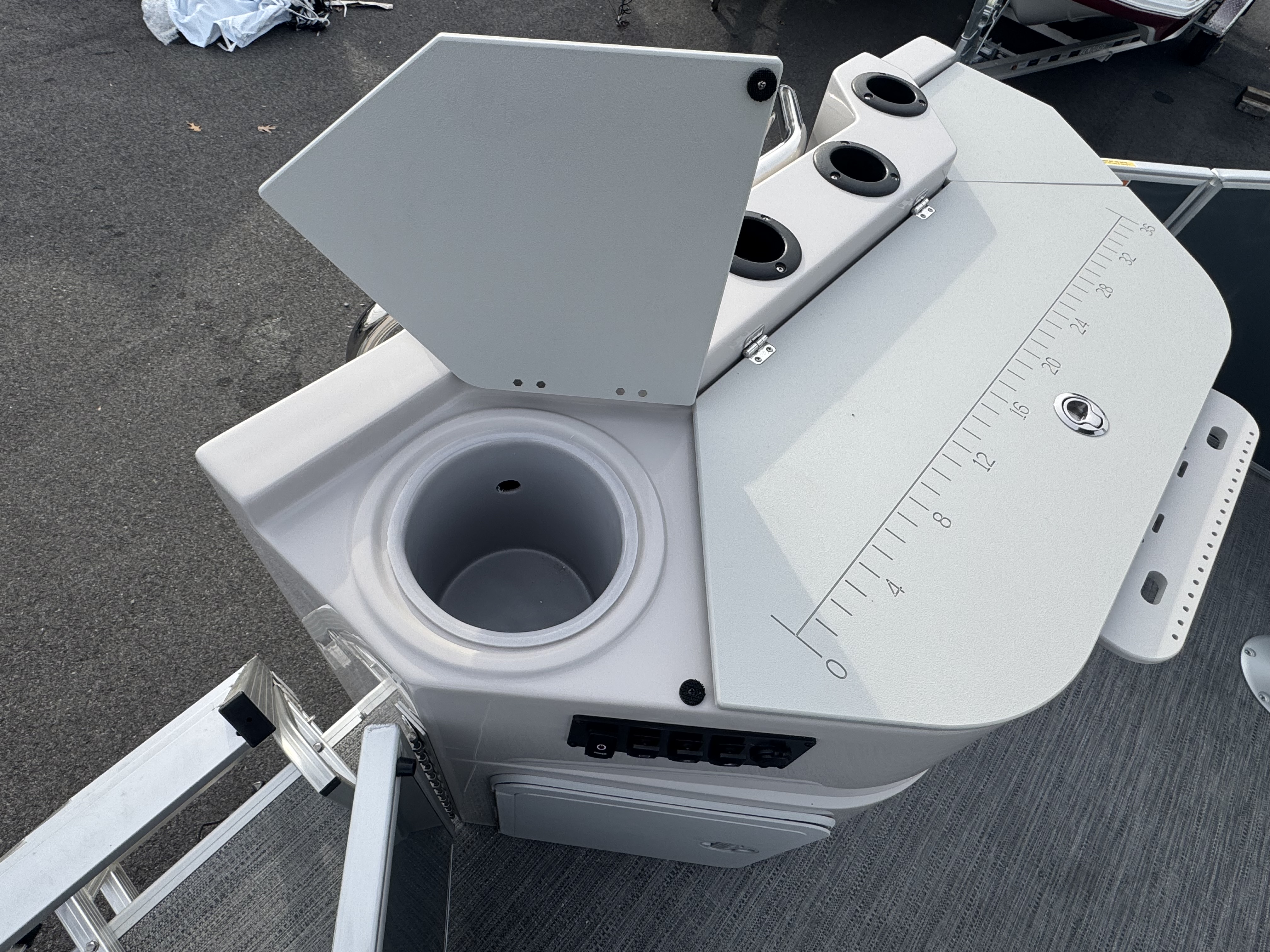 2025 Godfrey SW2286 FS Tritoon - Photo 18
