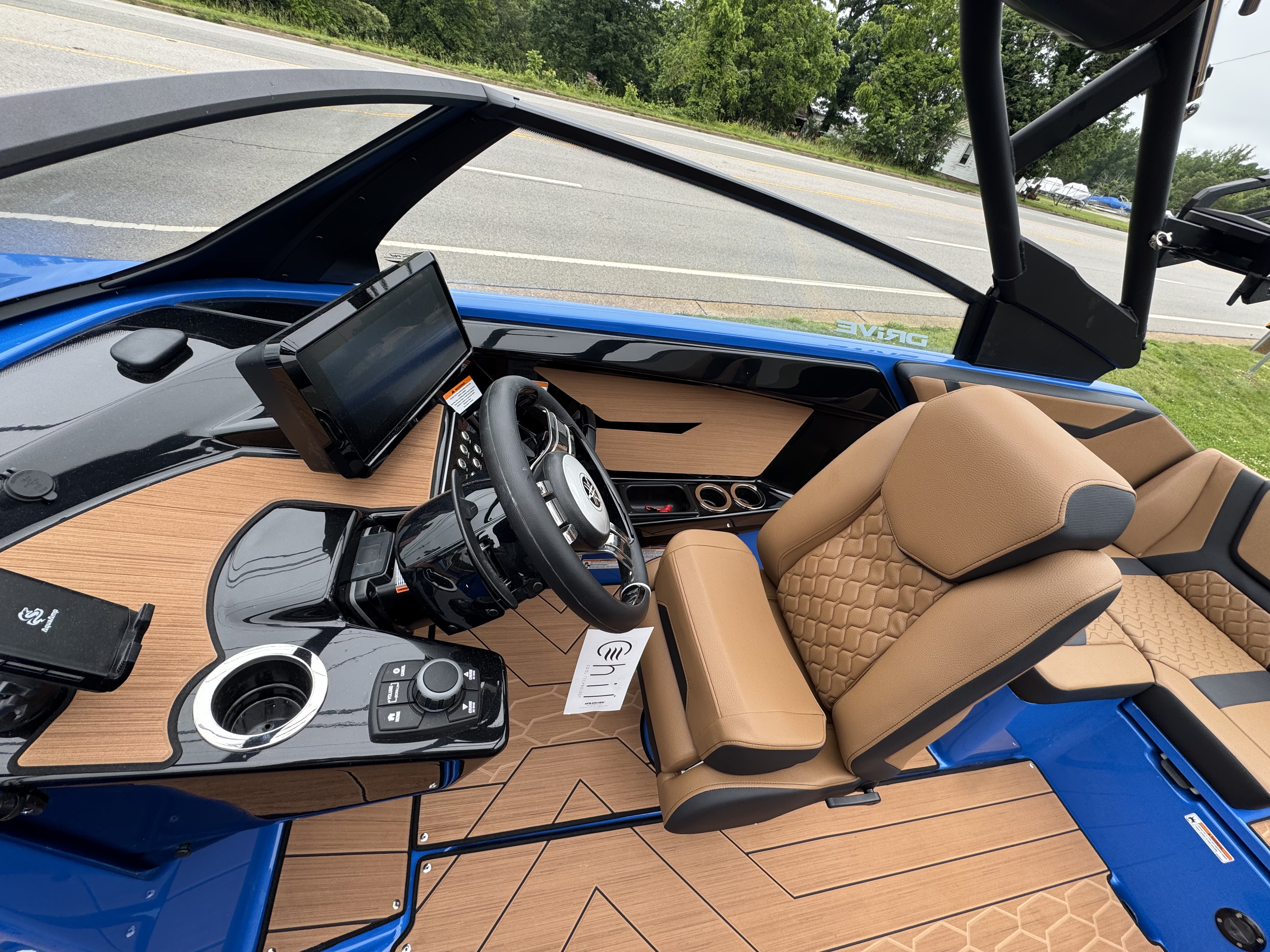 2025 Yamaha 222 XD - Photo 9