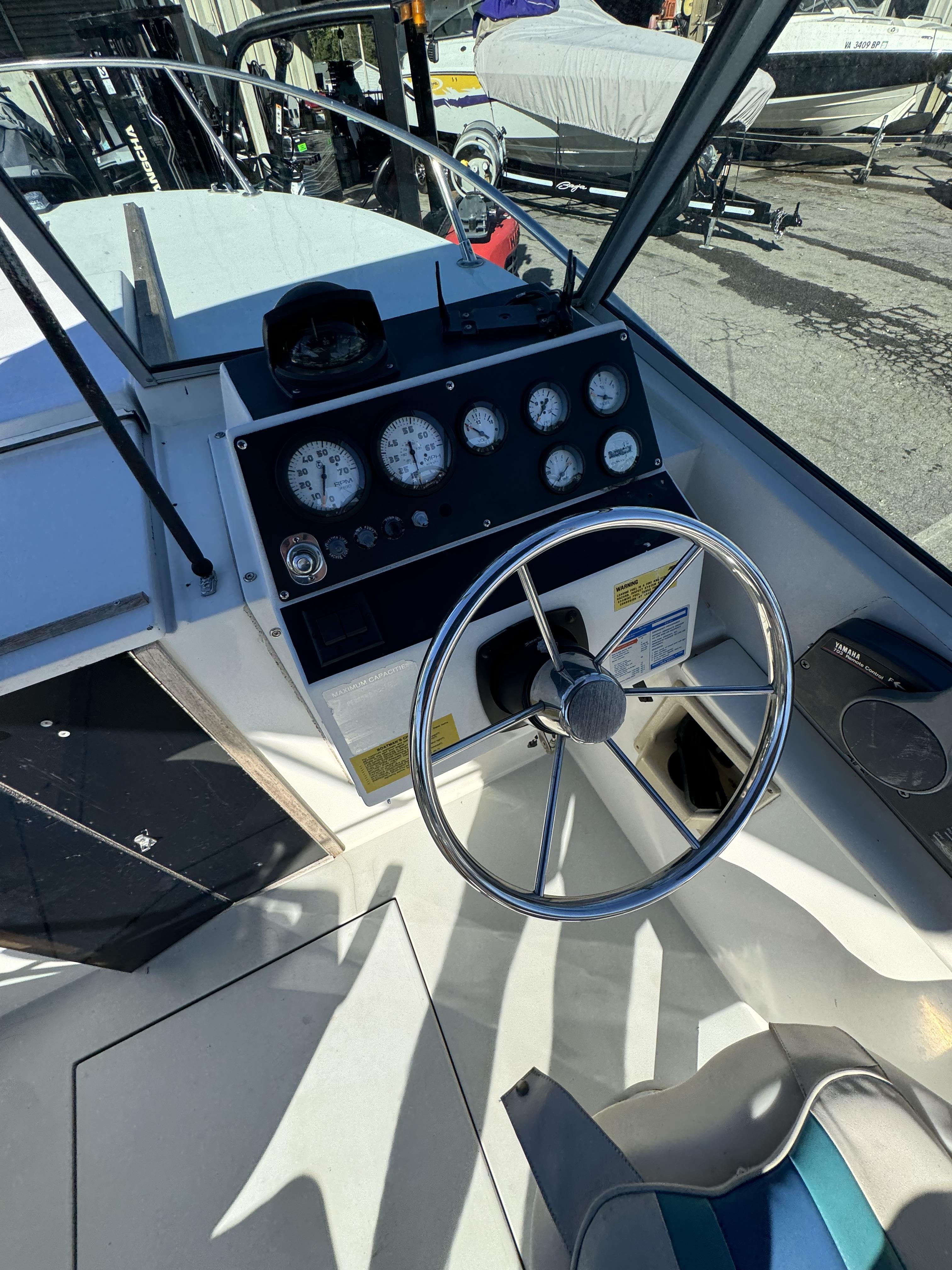 1988 Wellcraft V20-Steplift - Photo 7