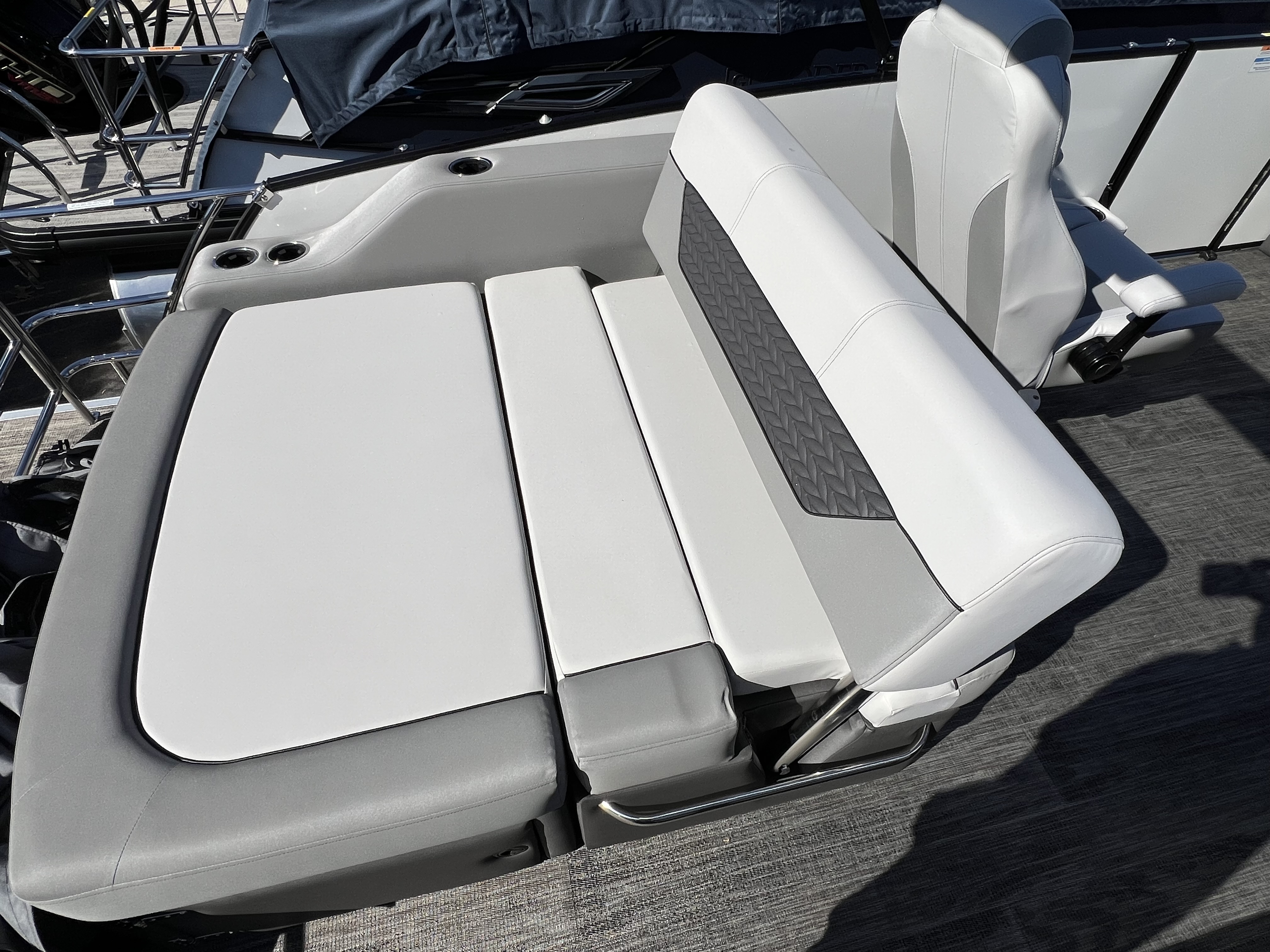 2025 Godfrey MC235SFL Tritoon - Photo 12