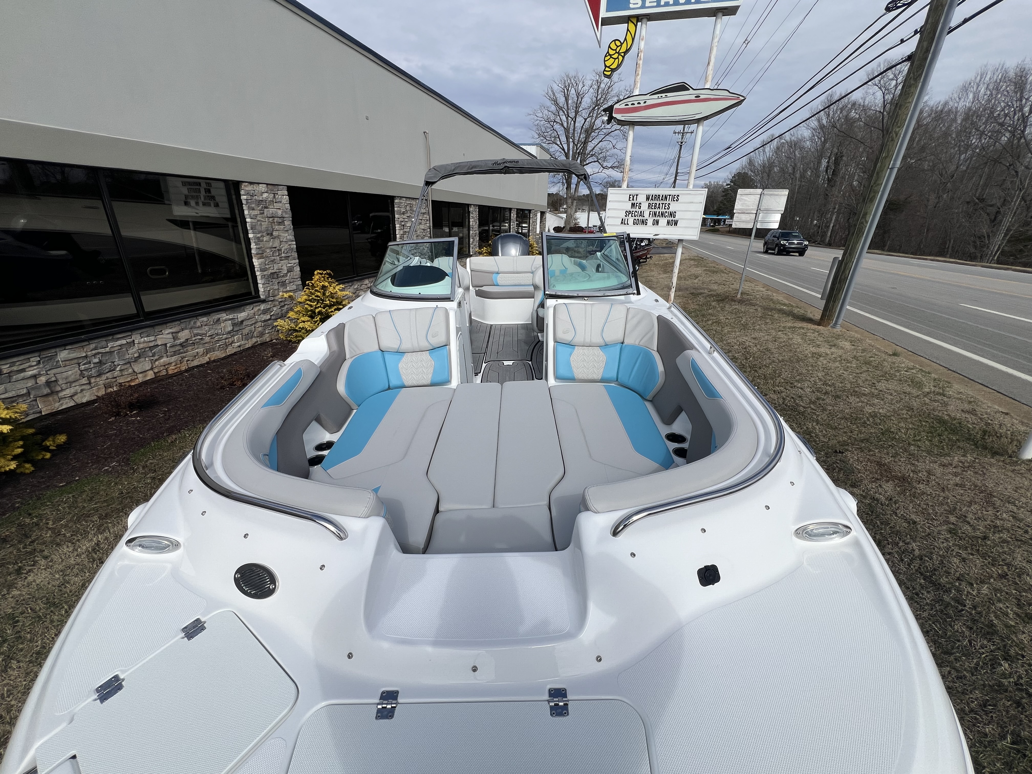 2025 Hurricane SunDeck SD 2400 OB - Photo 18