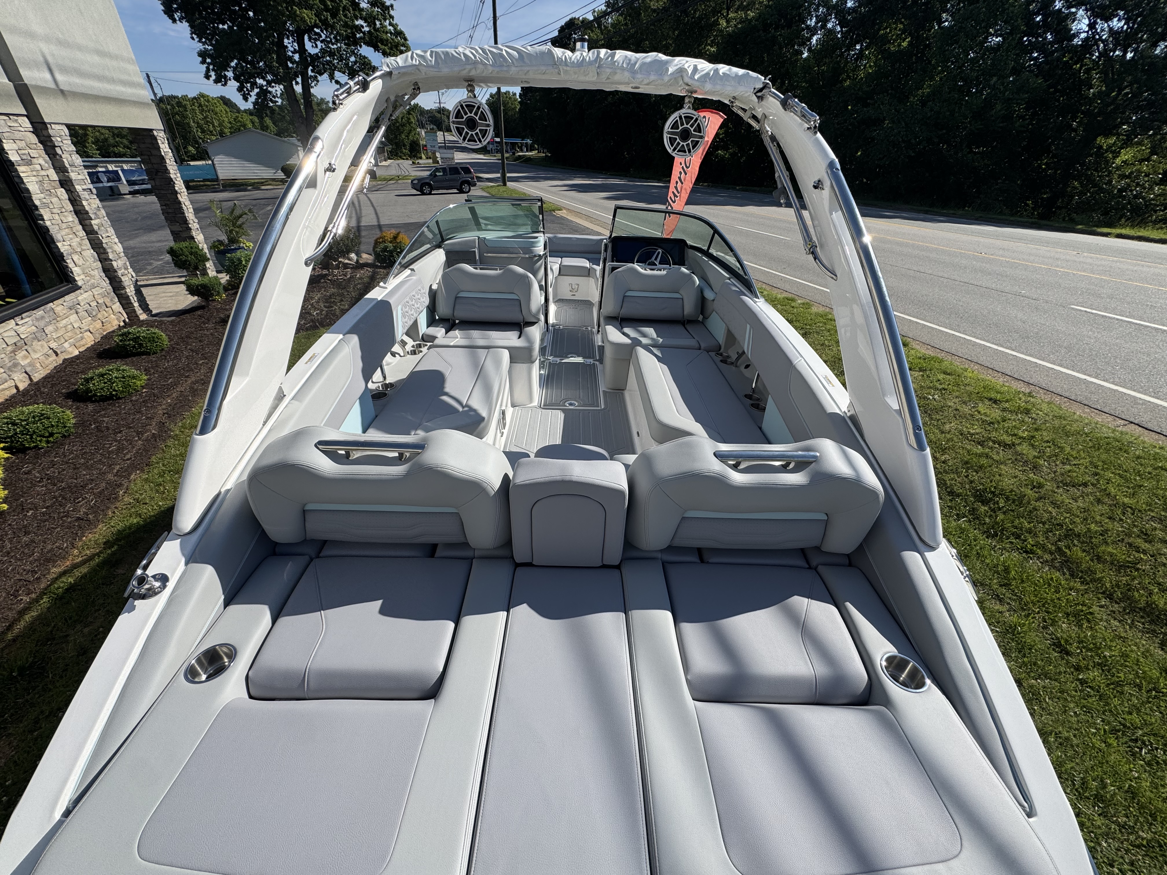 2025 Regal LS6 - Photo 6