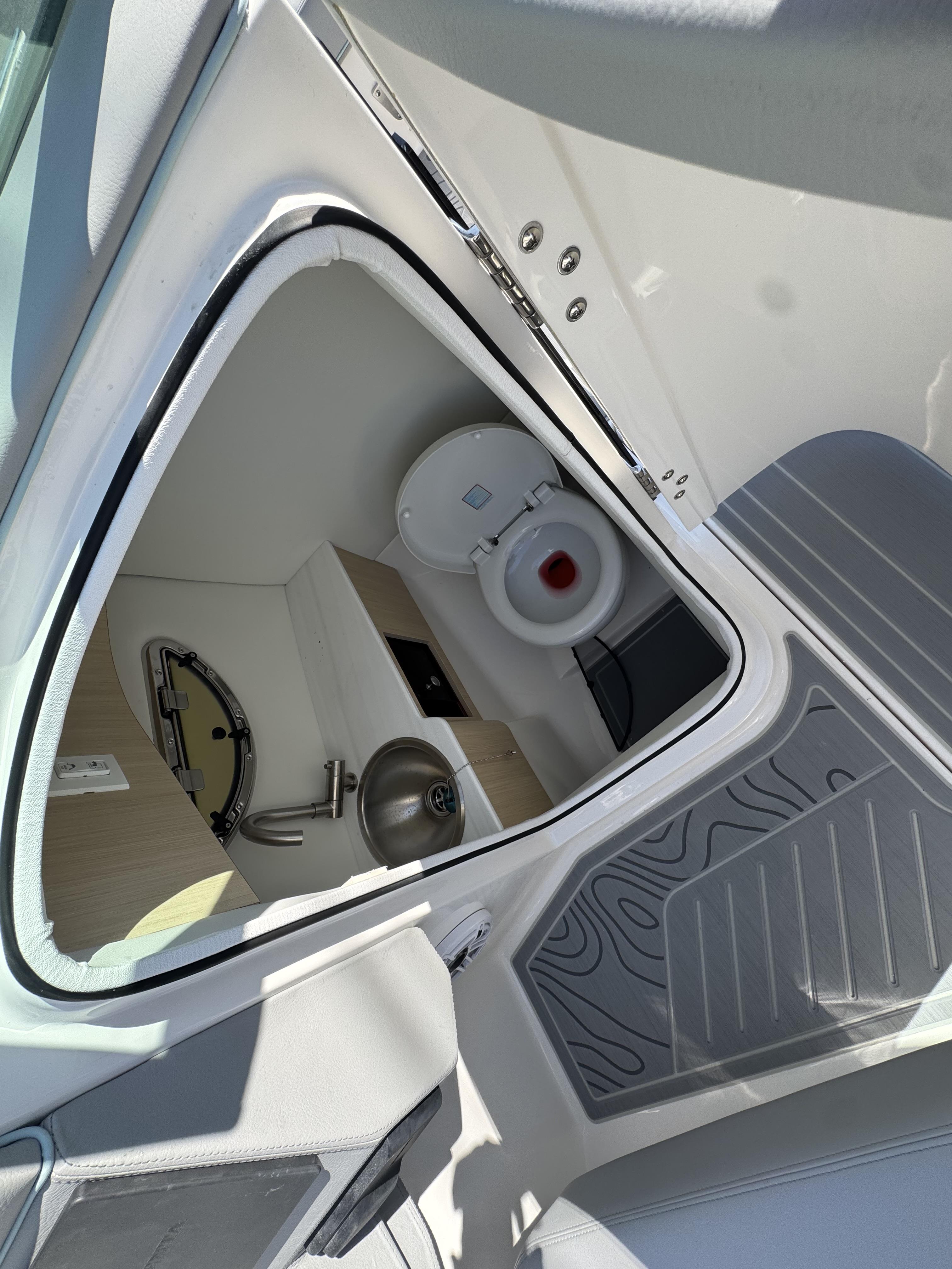 2025 Regal LS6 - Photo 14
