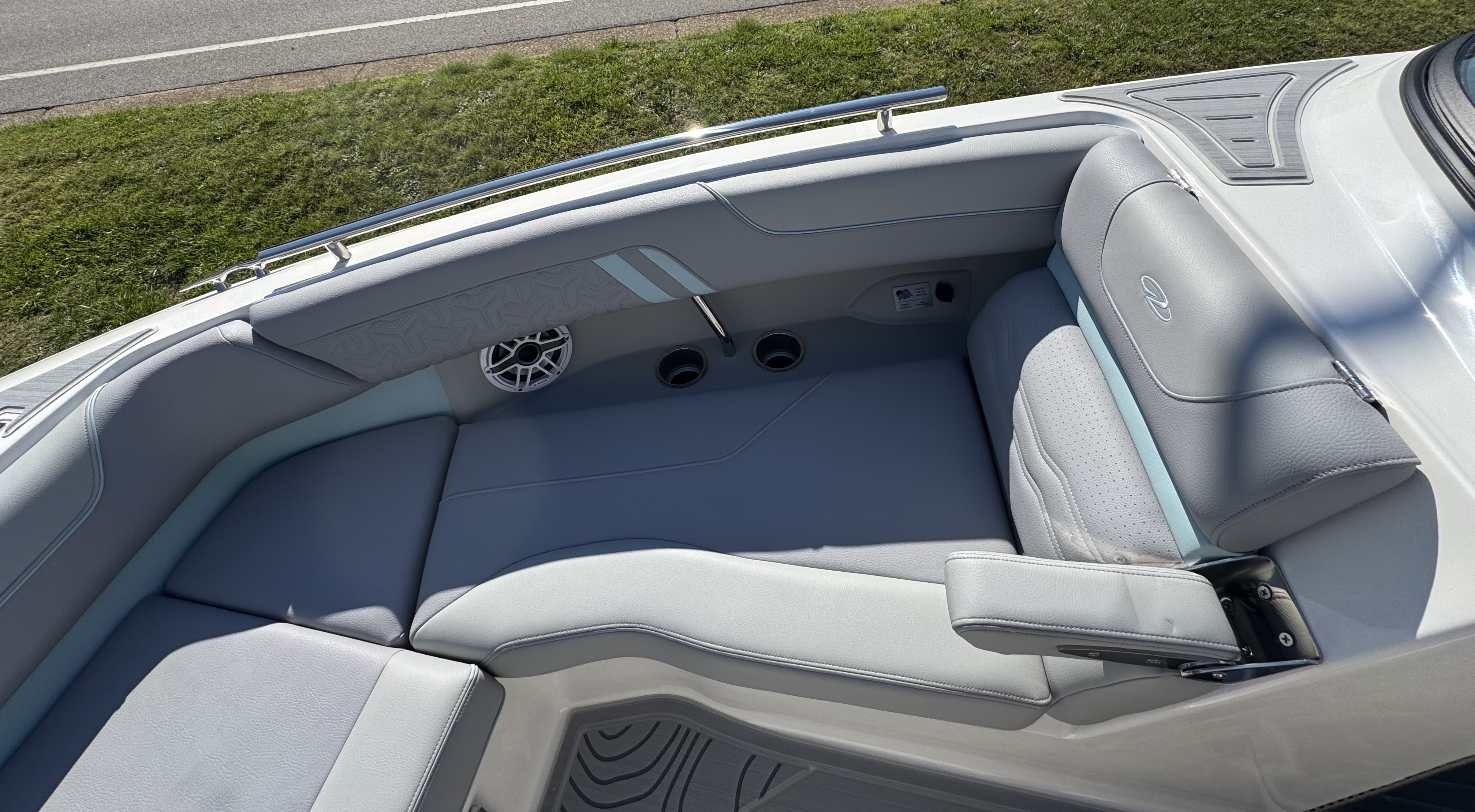 2025 Regal LS6 - Photo 19