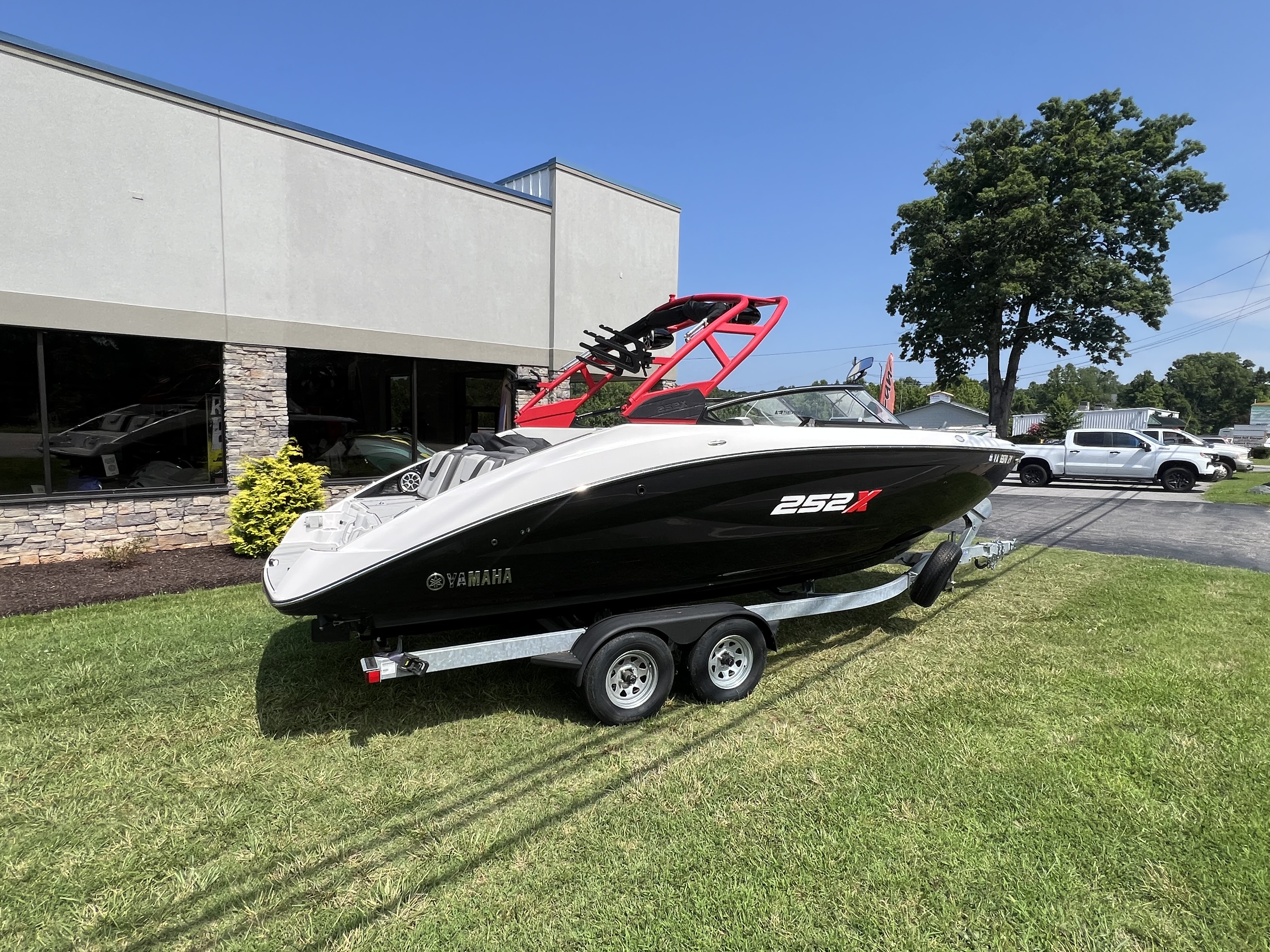 2022 Yamaha 252XE - Photo 5