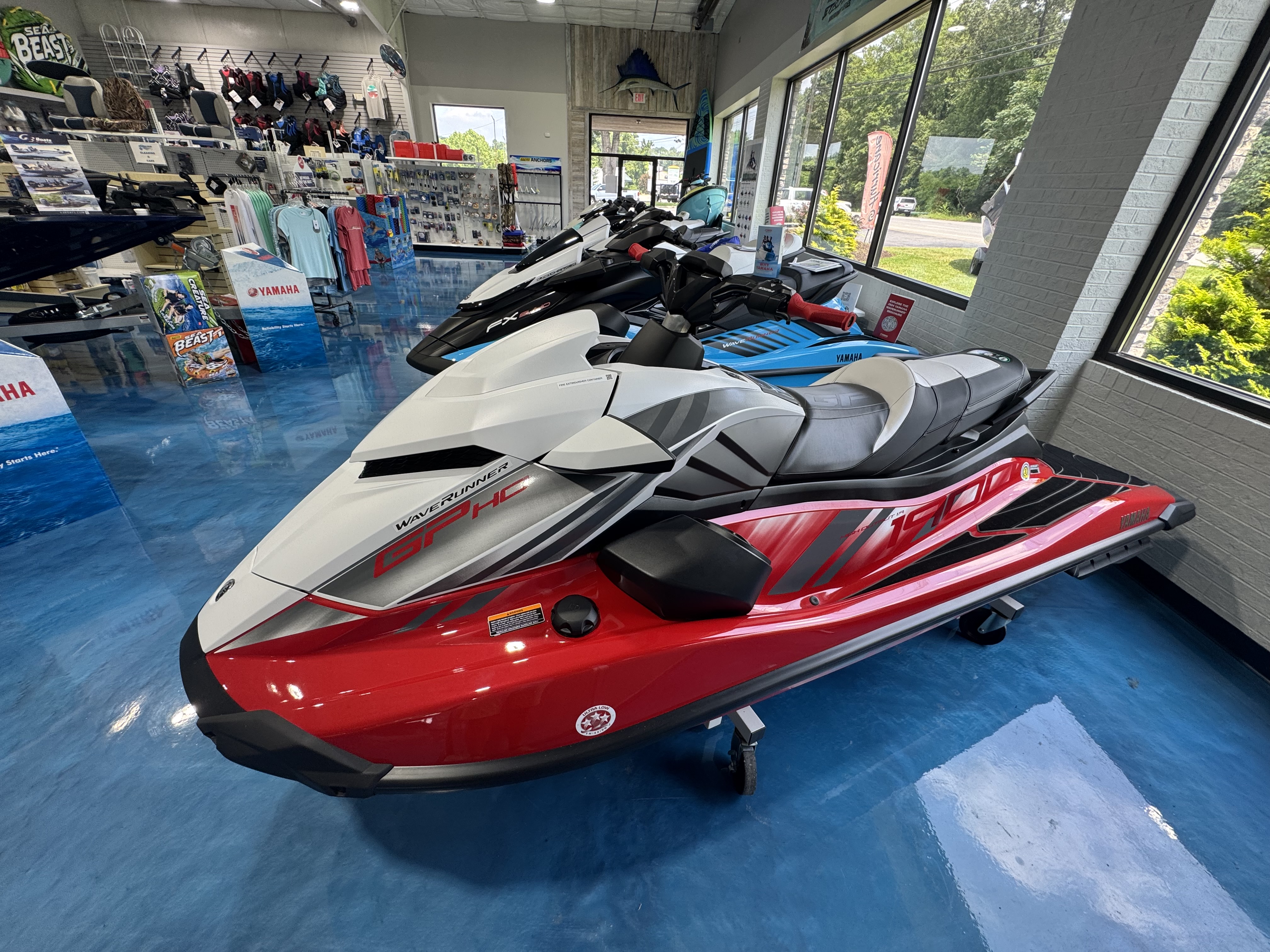 2025 Yamaha GP HO