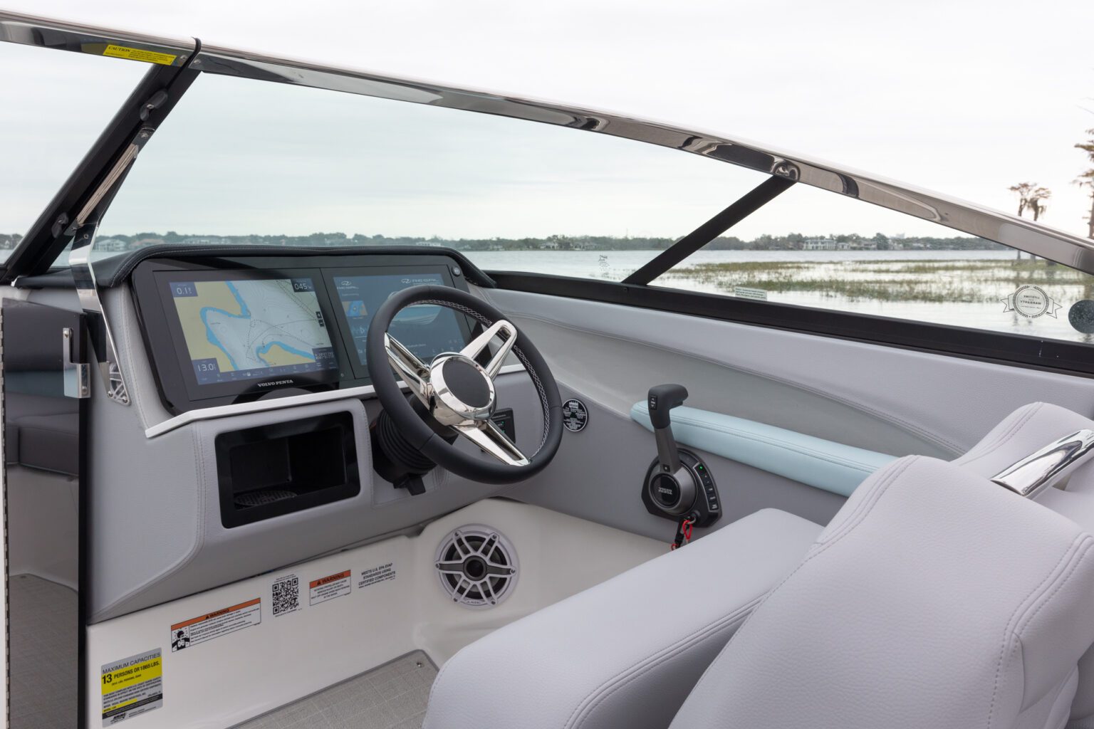 2026 Regal LS4 Surf - Photo 6