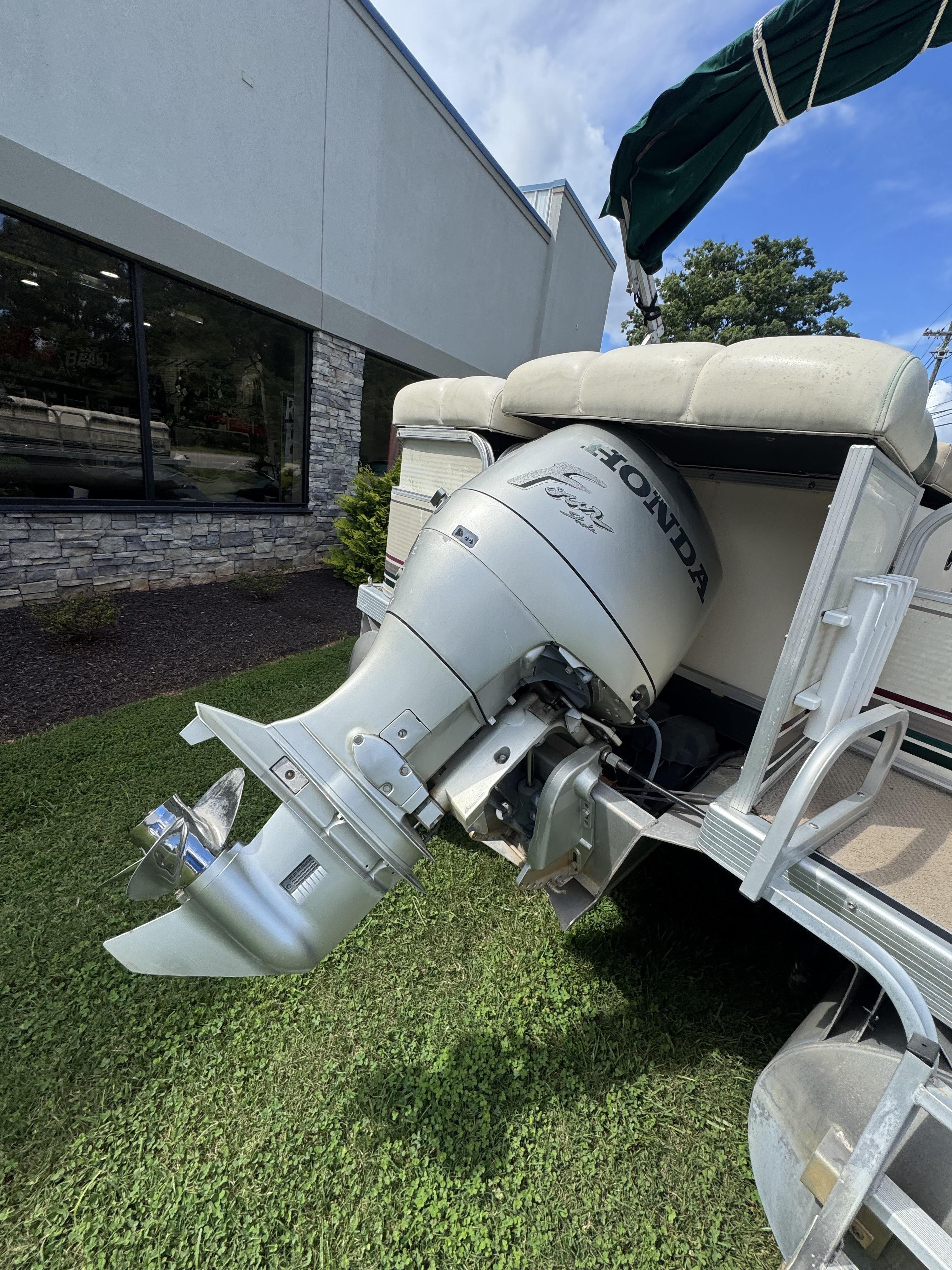 2001 Bennington 2275 LX - Photo 3