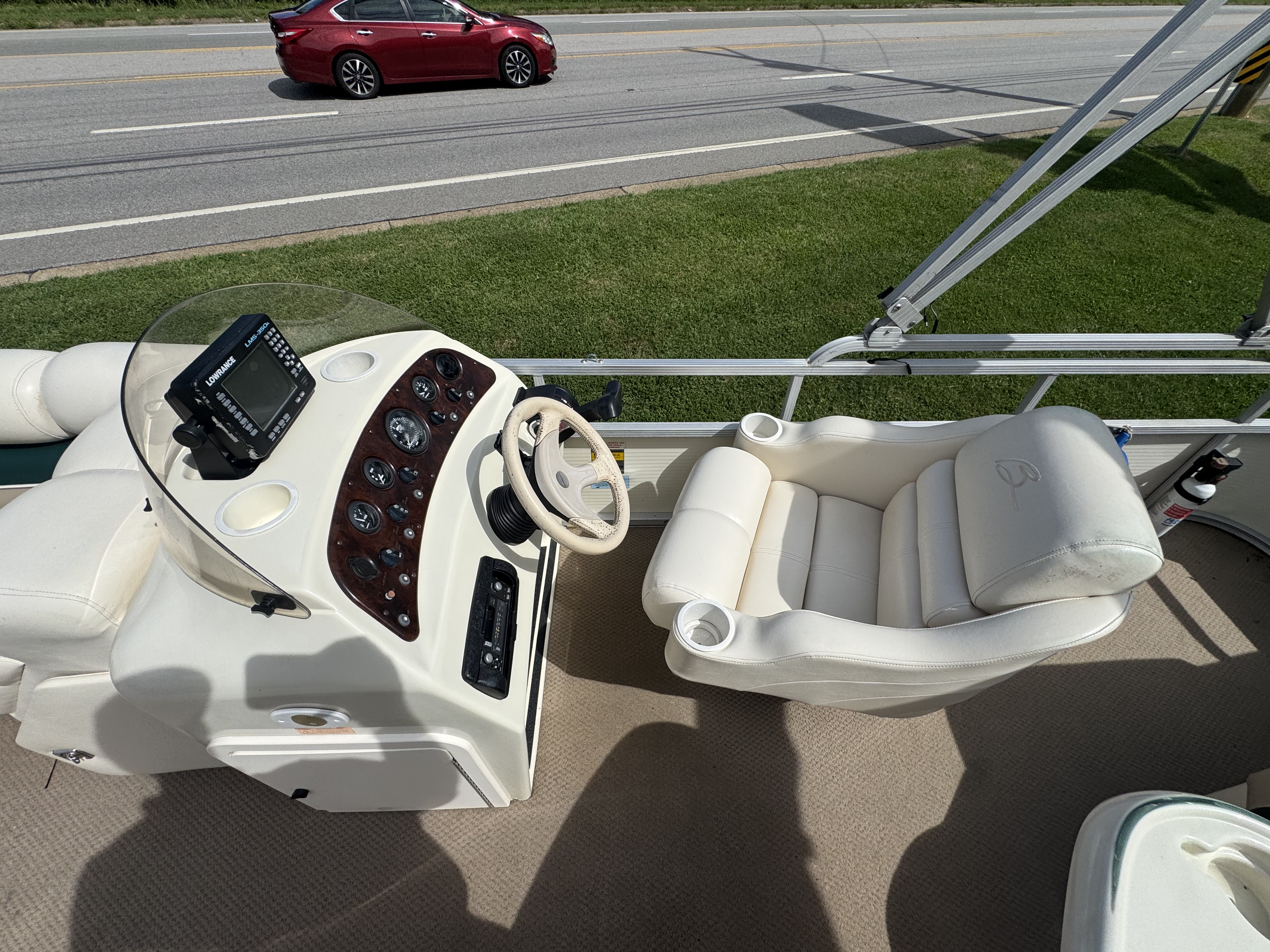2001 Bennington 2275 LX - Photo 9