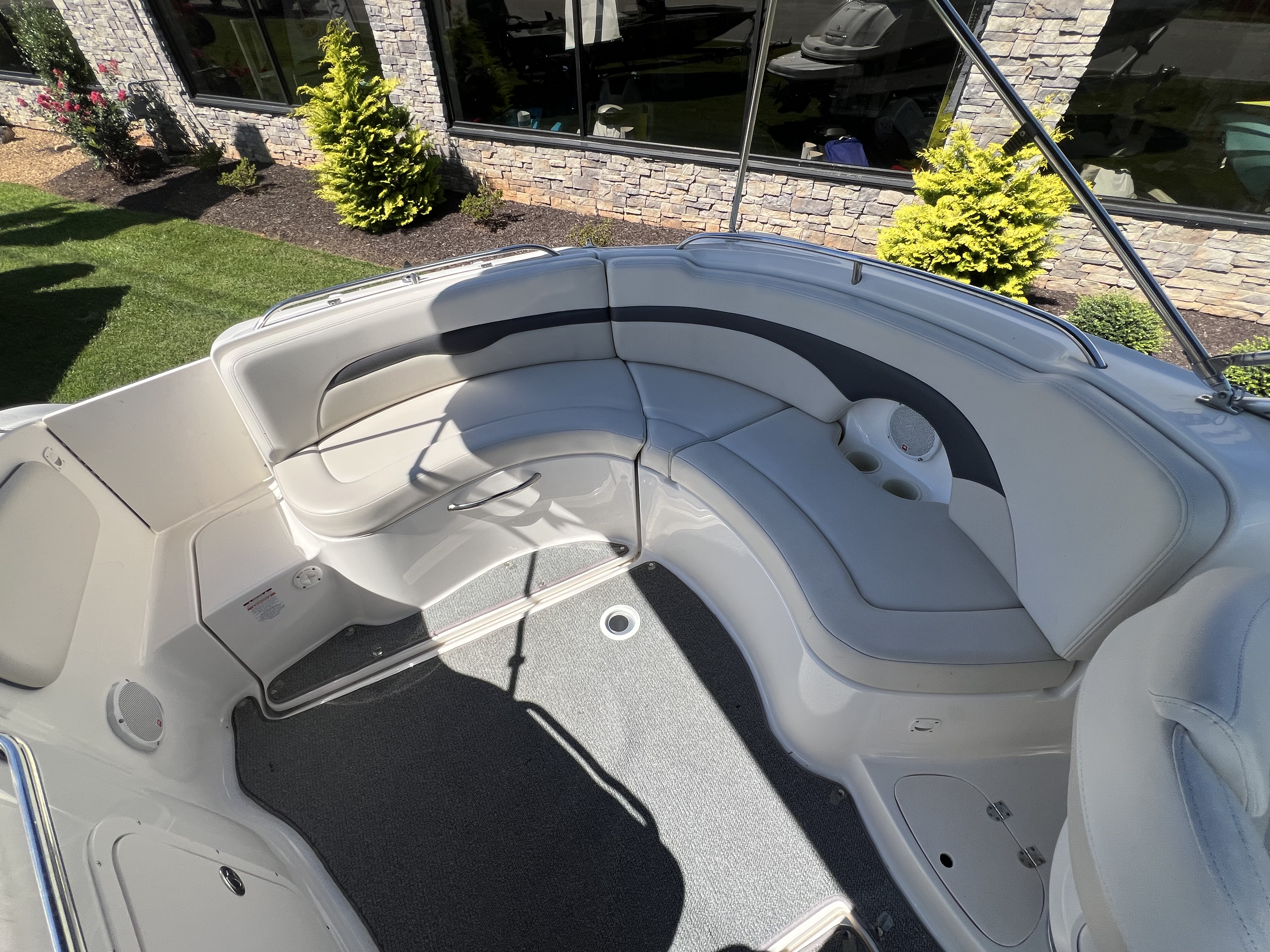 2004 Chaparral Sunesta 254 - Photo 10