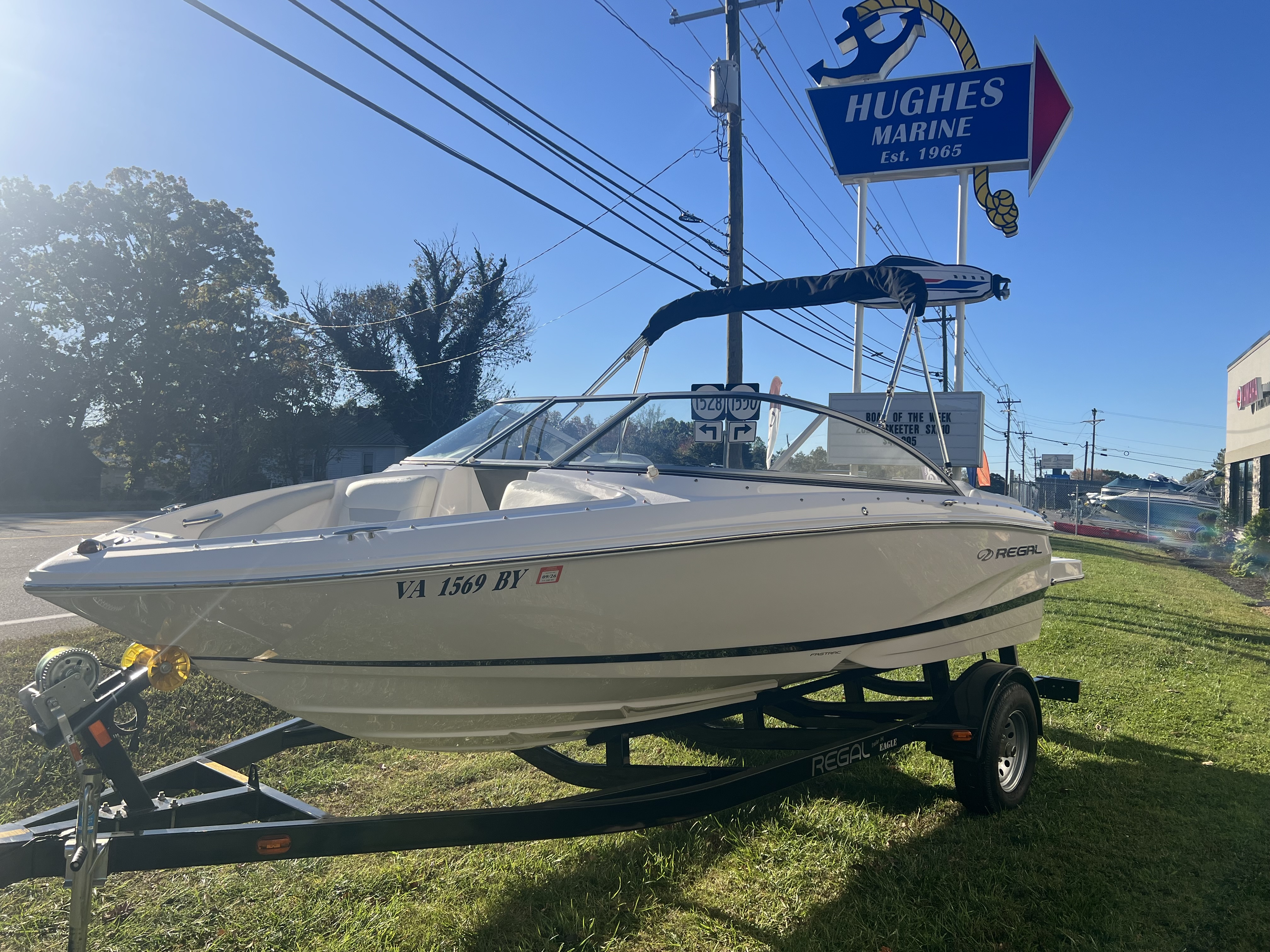 2014 Regal Bowrider 1900 - Photo 17