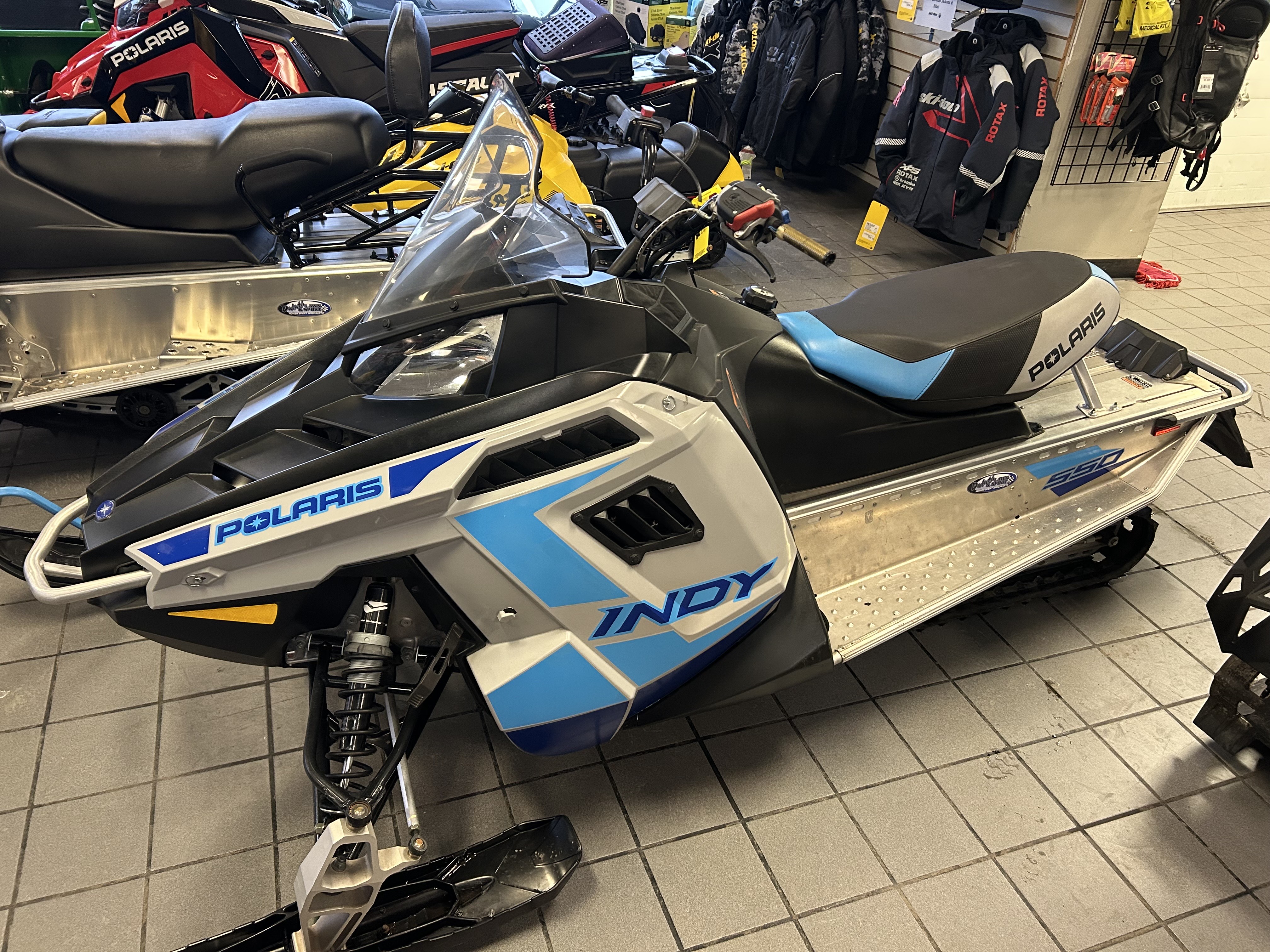 2021 Polaris 550 Indy 121