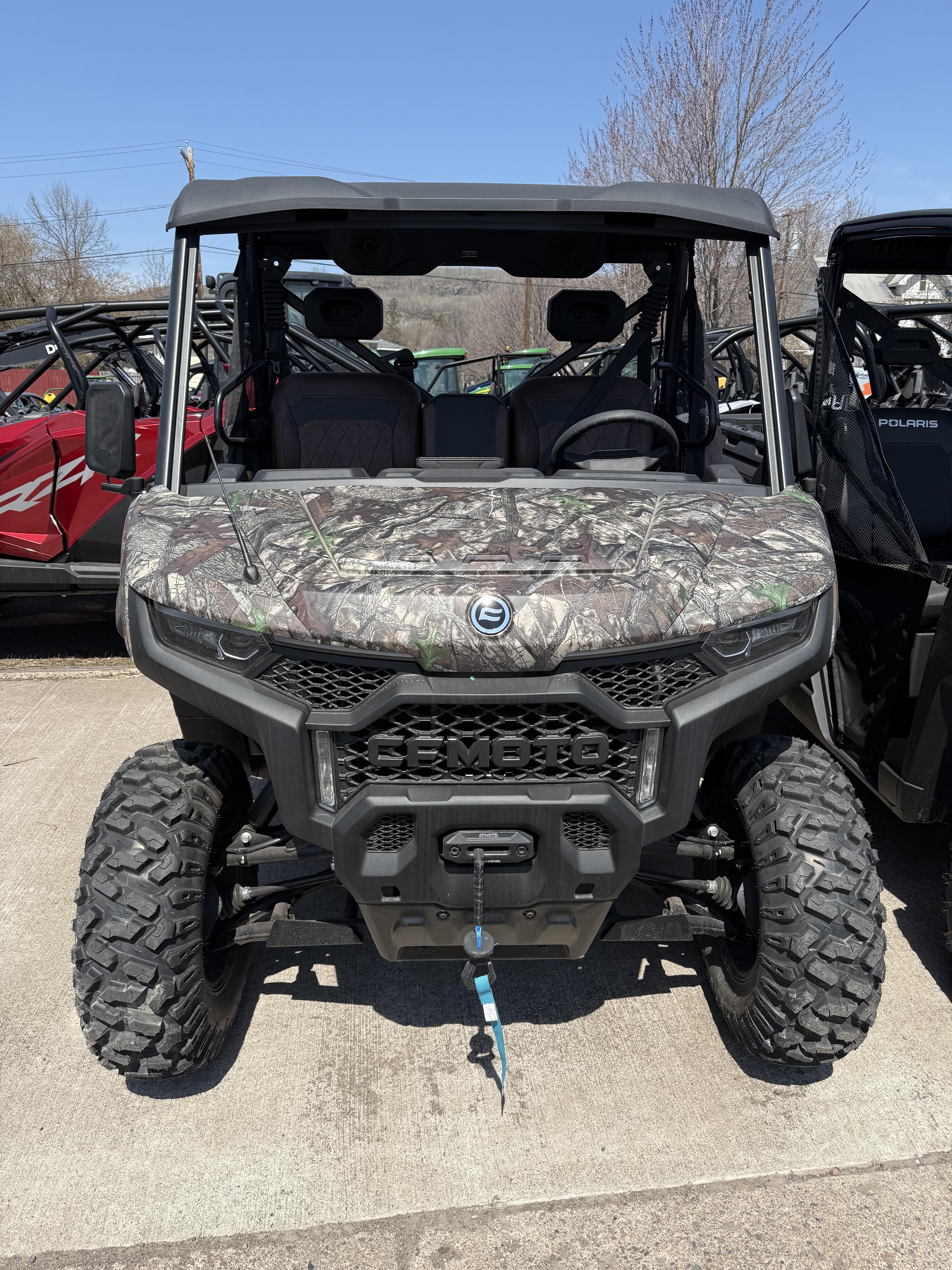 2025 CFMOTO UForce U10 Pro - Photo 2