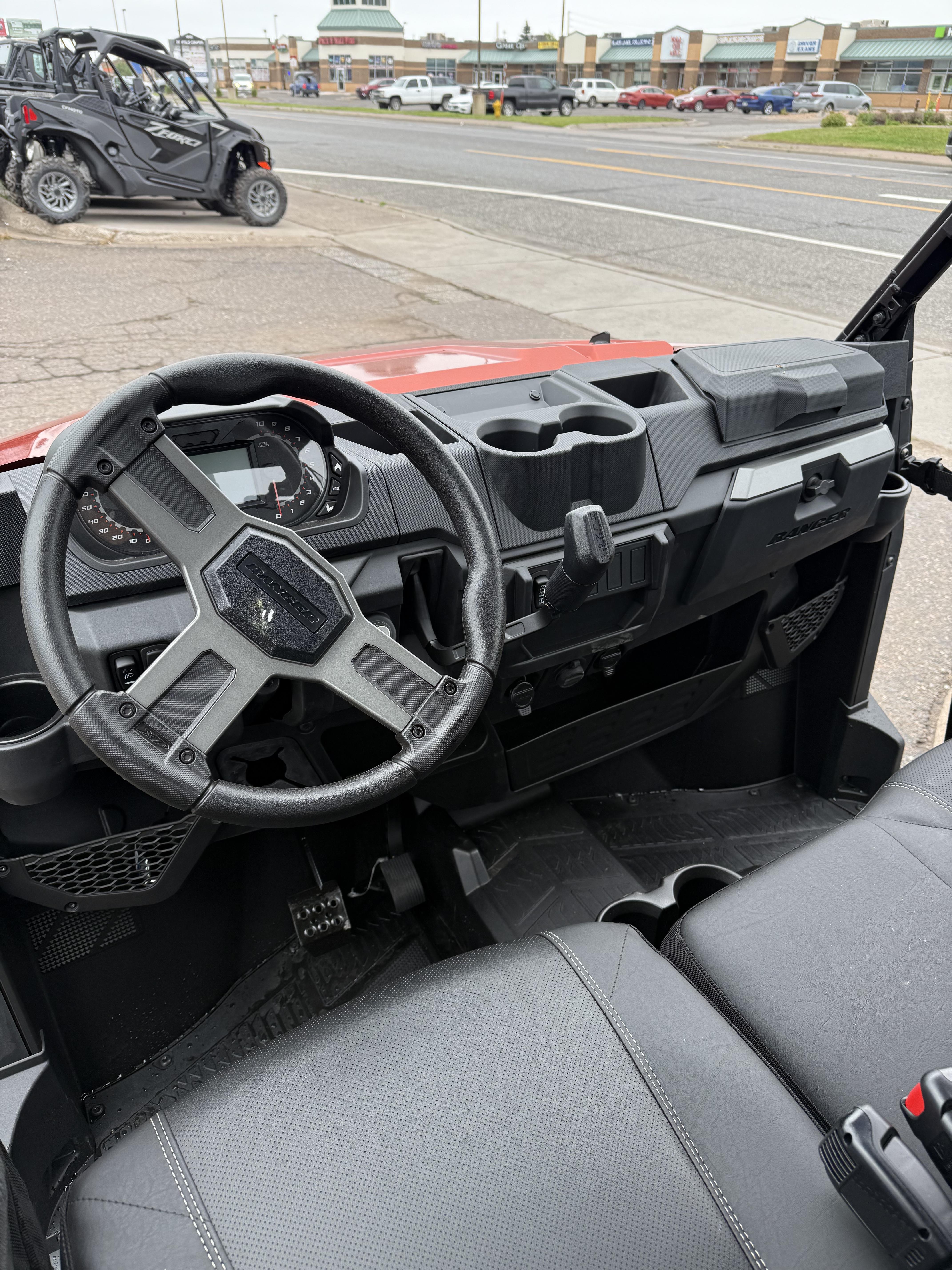 2025 Polaris Ranger XP 1000 Premium - Photo 3