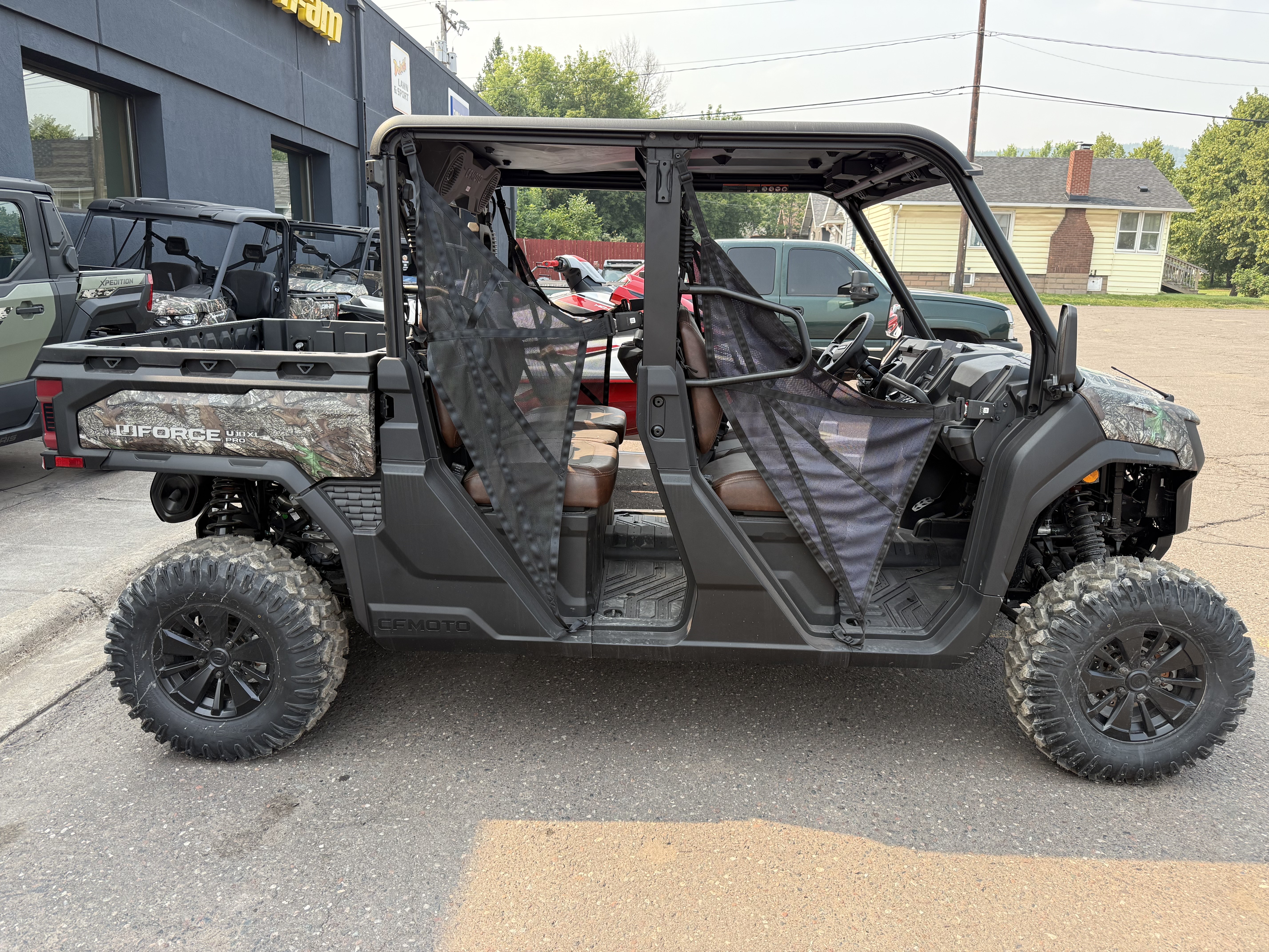 2025 CFMOTO UForce U10 XL Pro