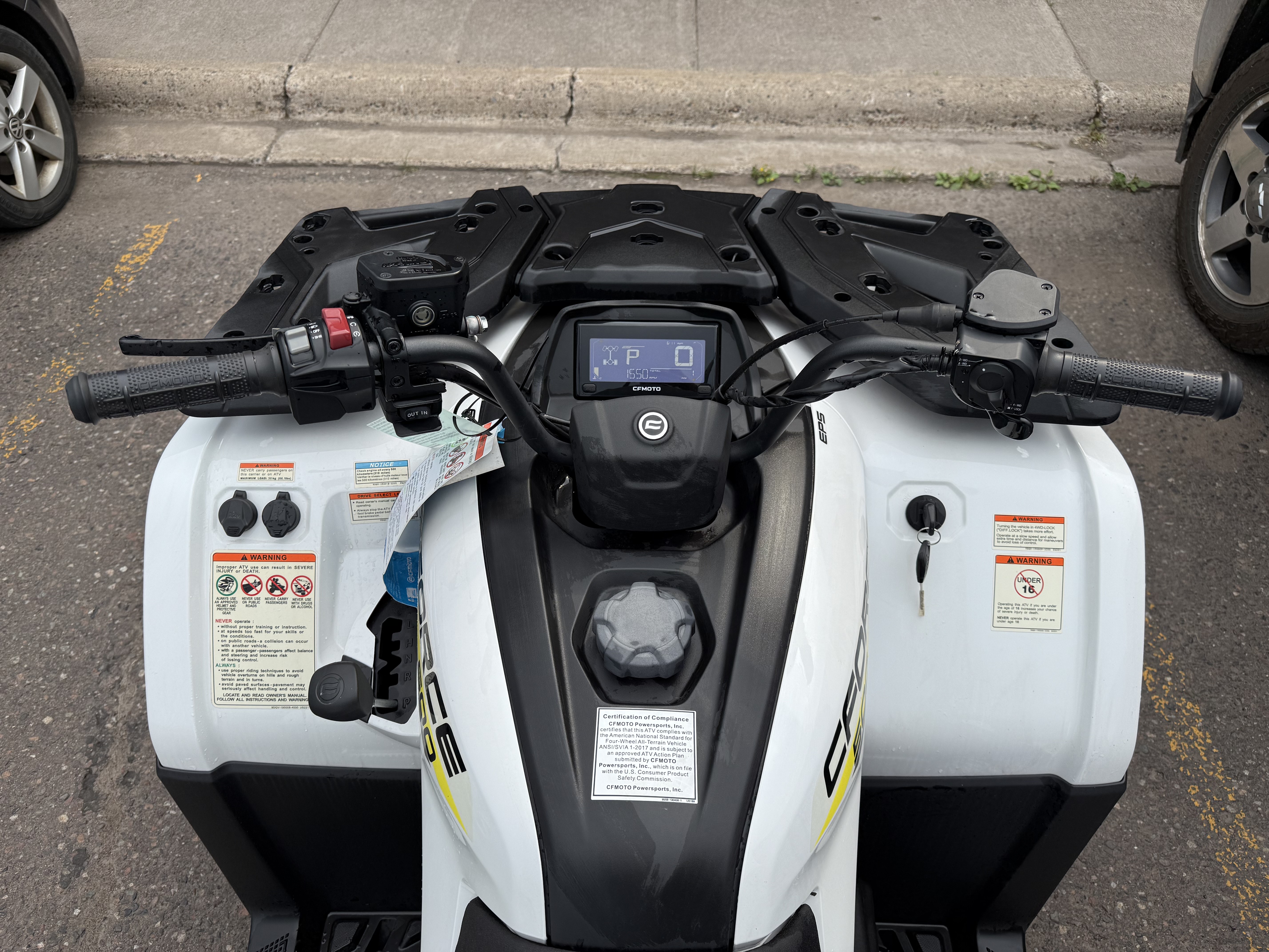 2025 CFMOTO CForce 500 - Photo 4