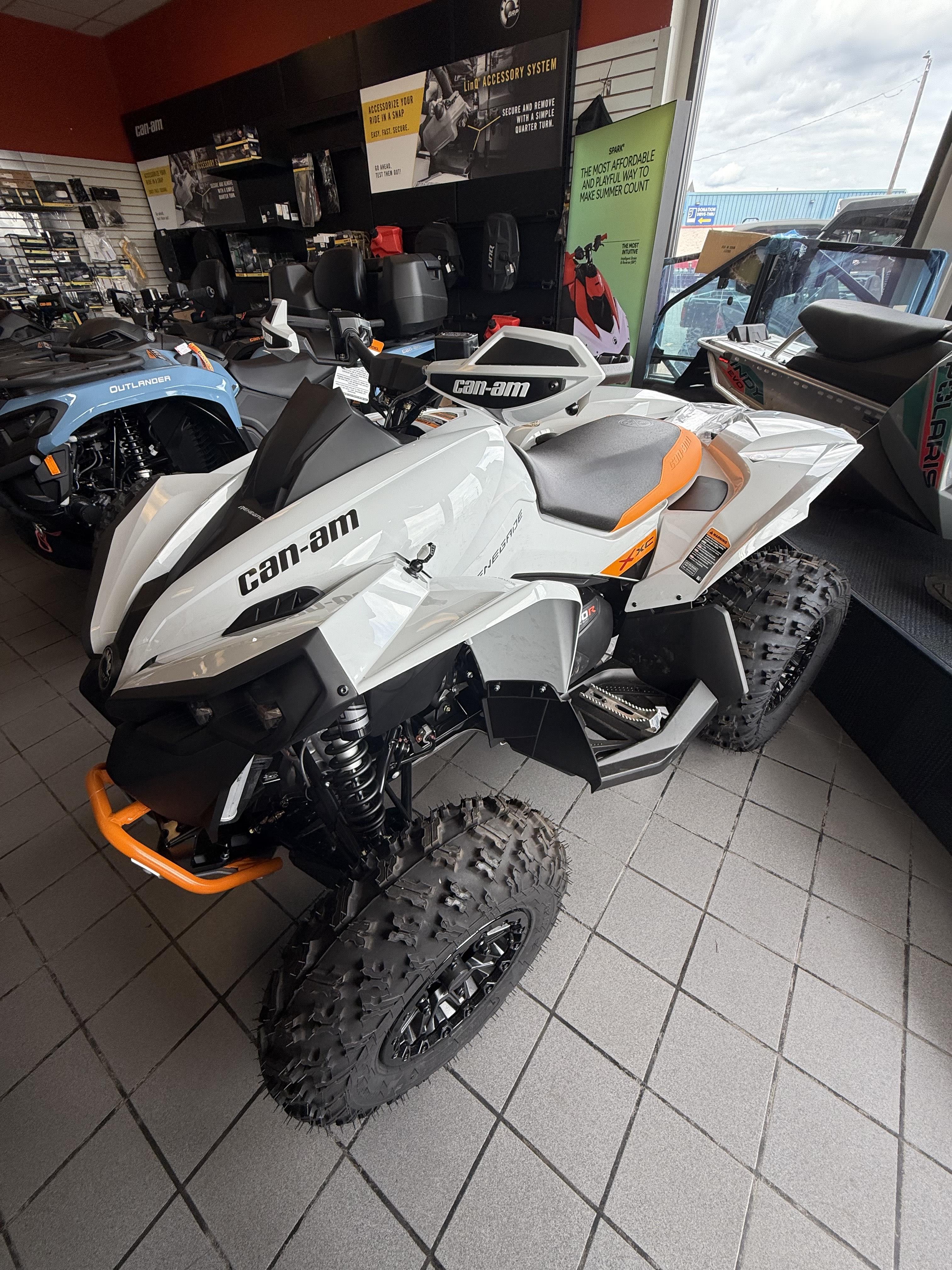 2025 Can-Am Renegade X xc 1000R - Photo 4