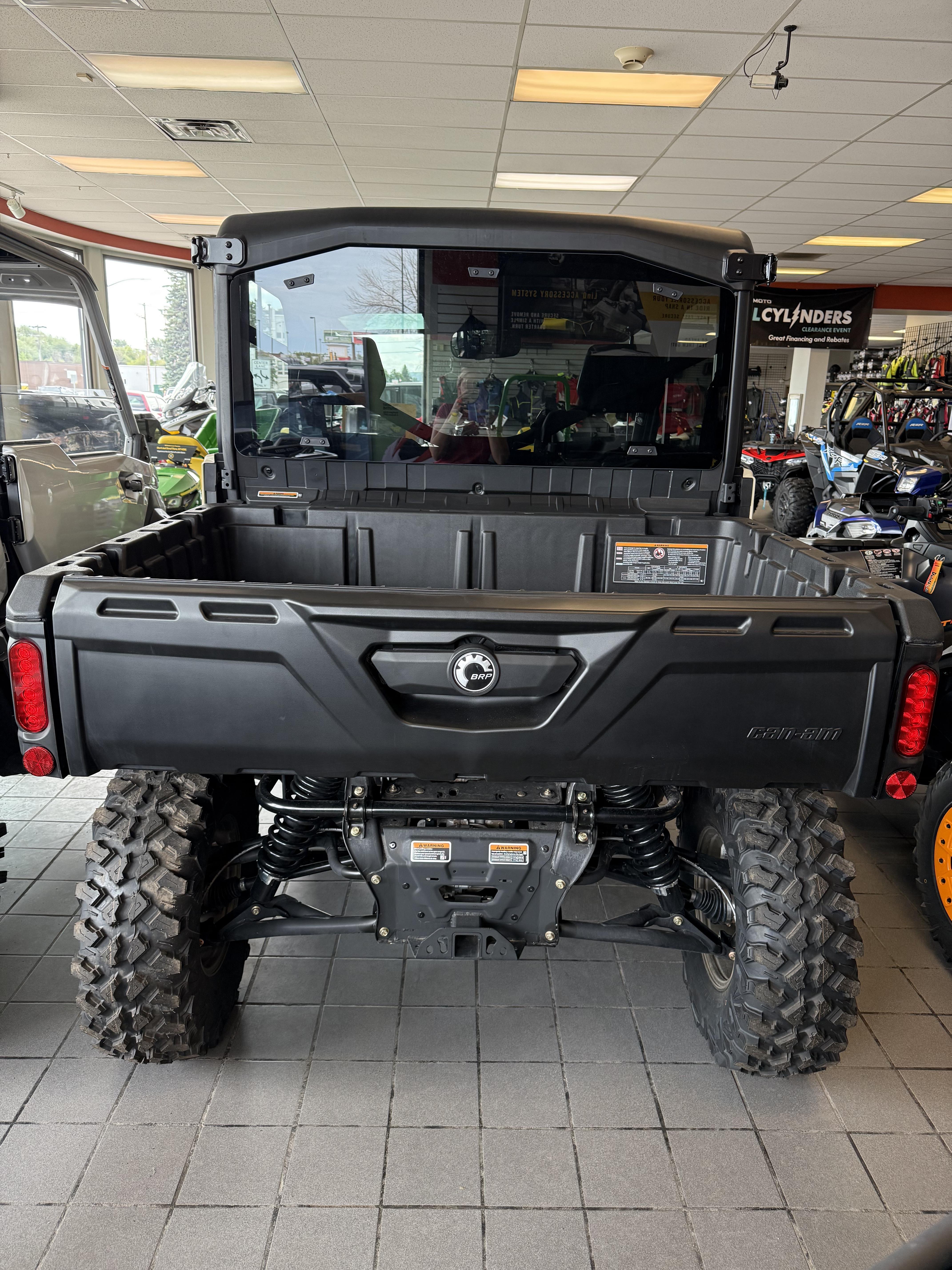 2025 Can-Am Defender Limited HD10 - Photo 3