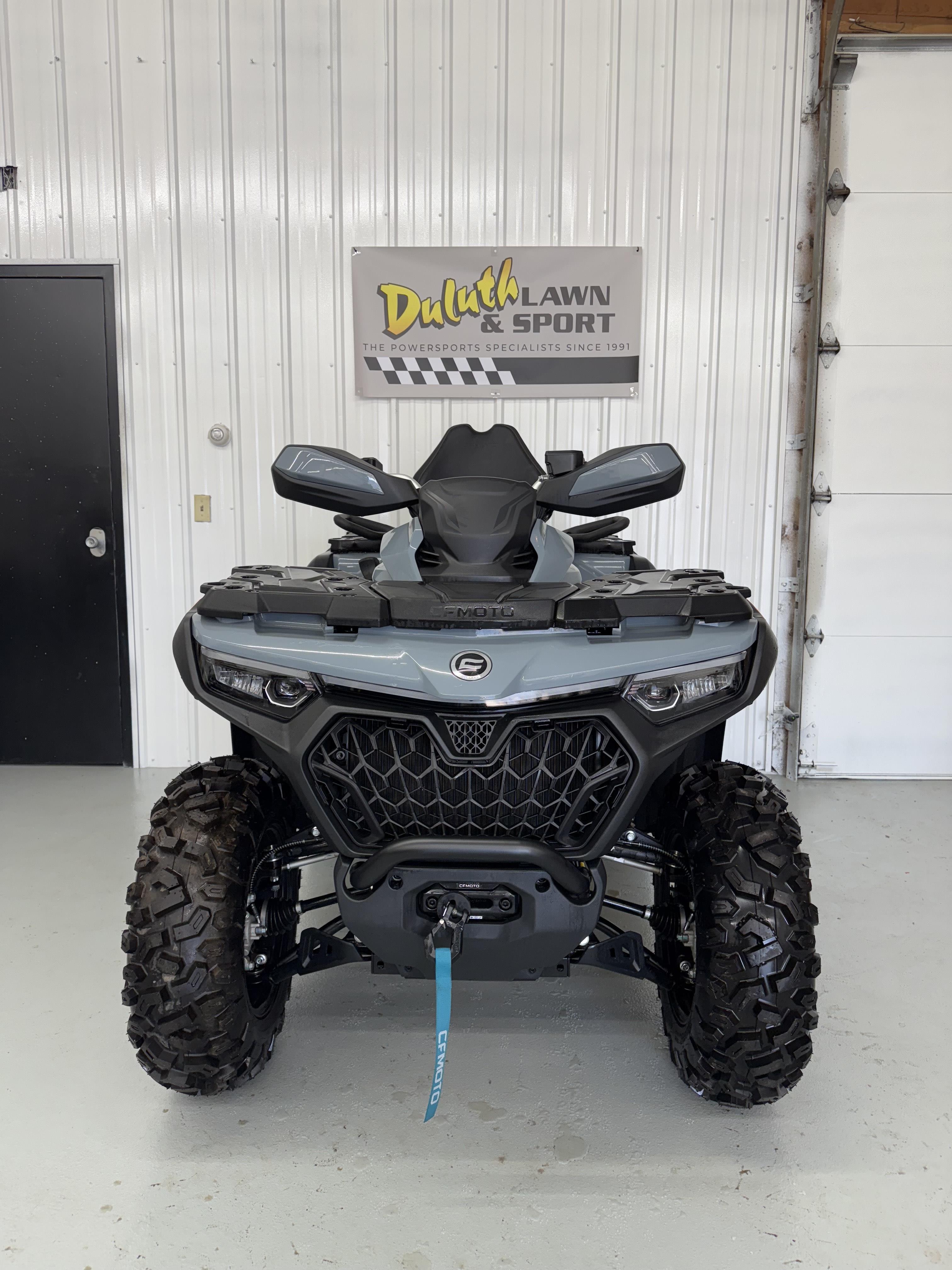 2025 CFMOTO CFORCE 800 Touring - Photo 2