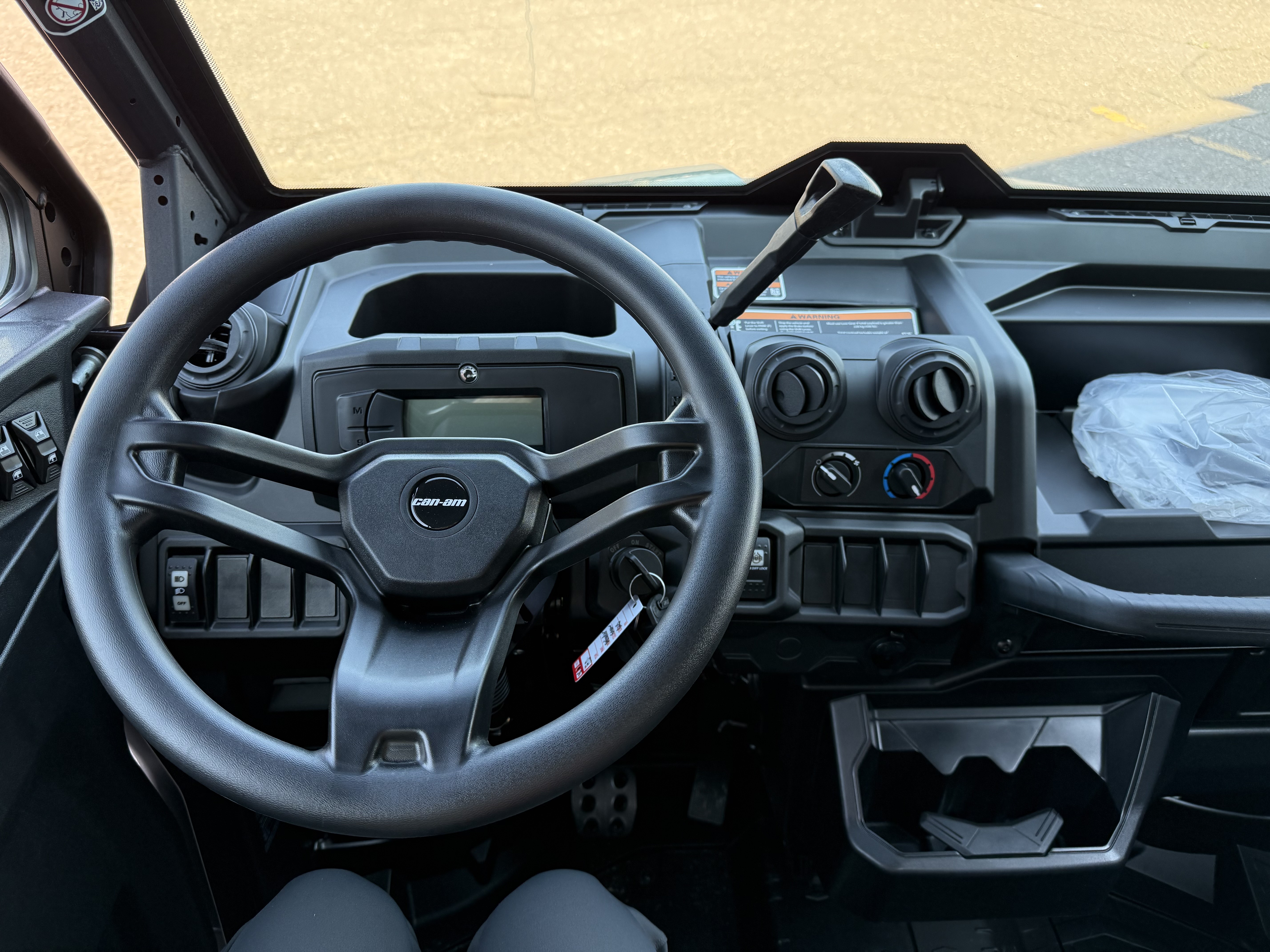 2026 Can-Am Defender DPS Cab HD9 - Photo 3