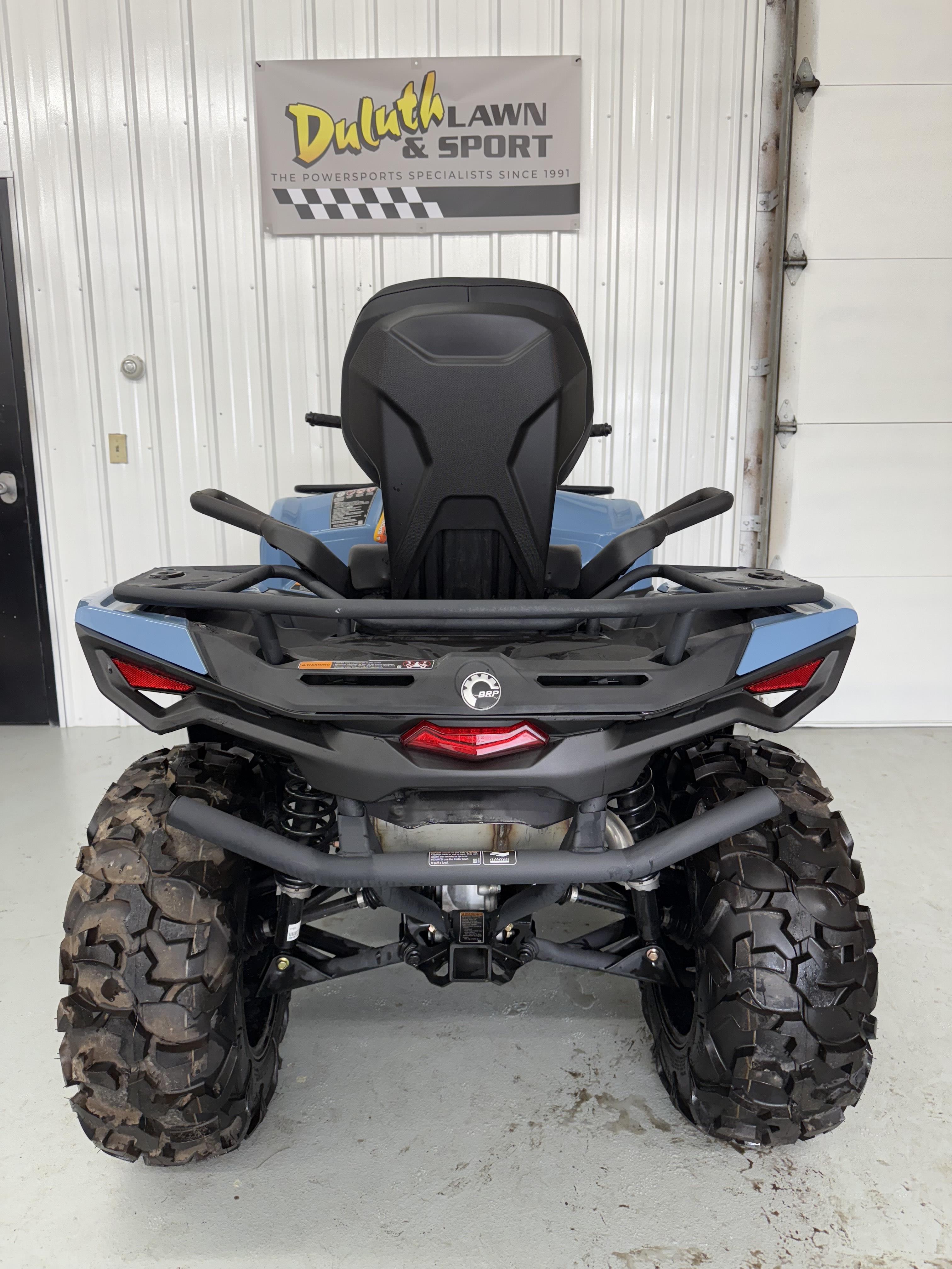 2025 Can-Am Outlander Max XT 700 - Photo 4
