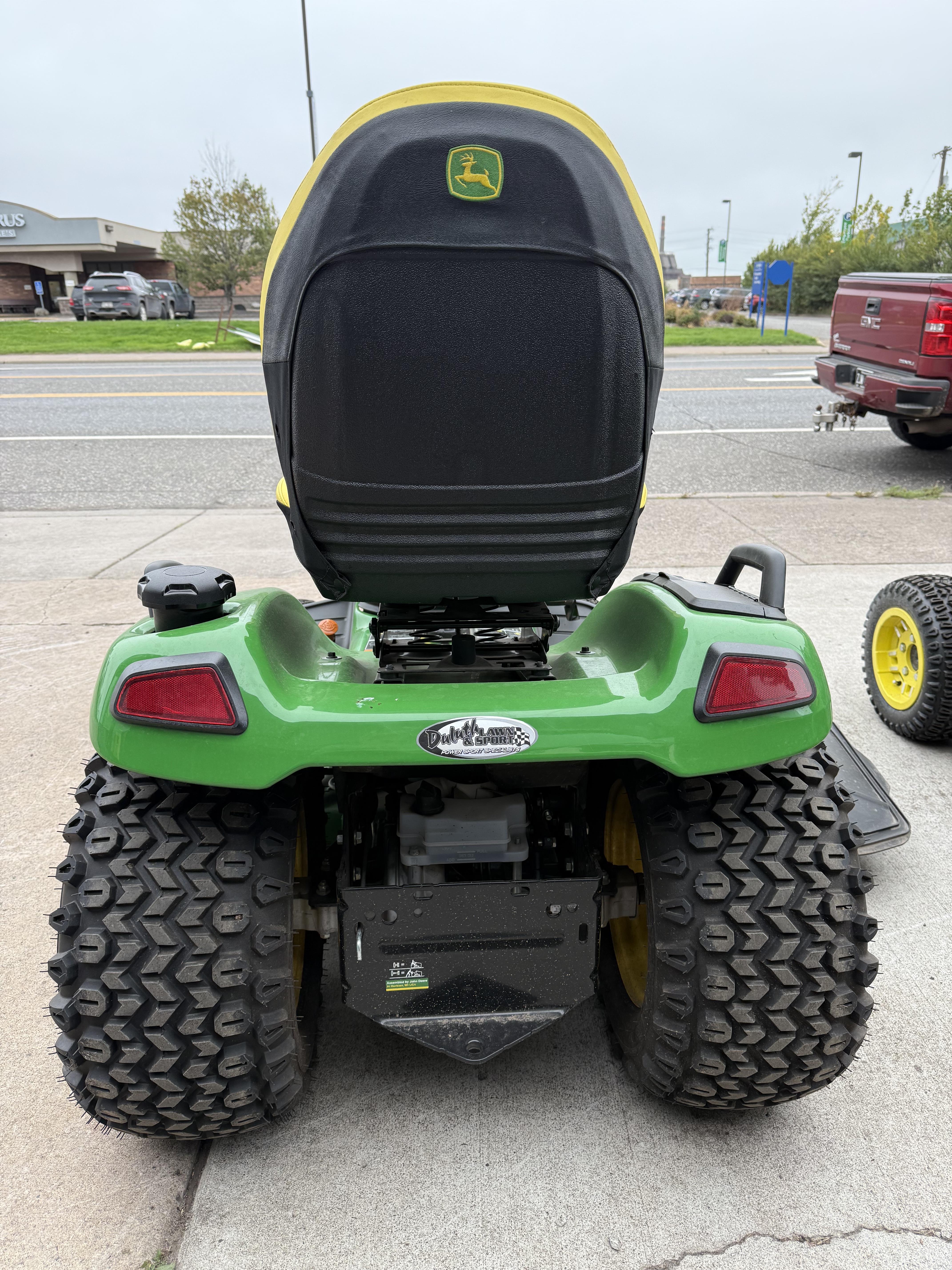 2023 John Deere X580 - Photo 4
