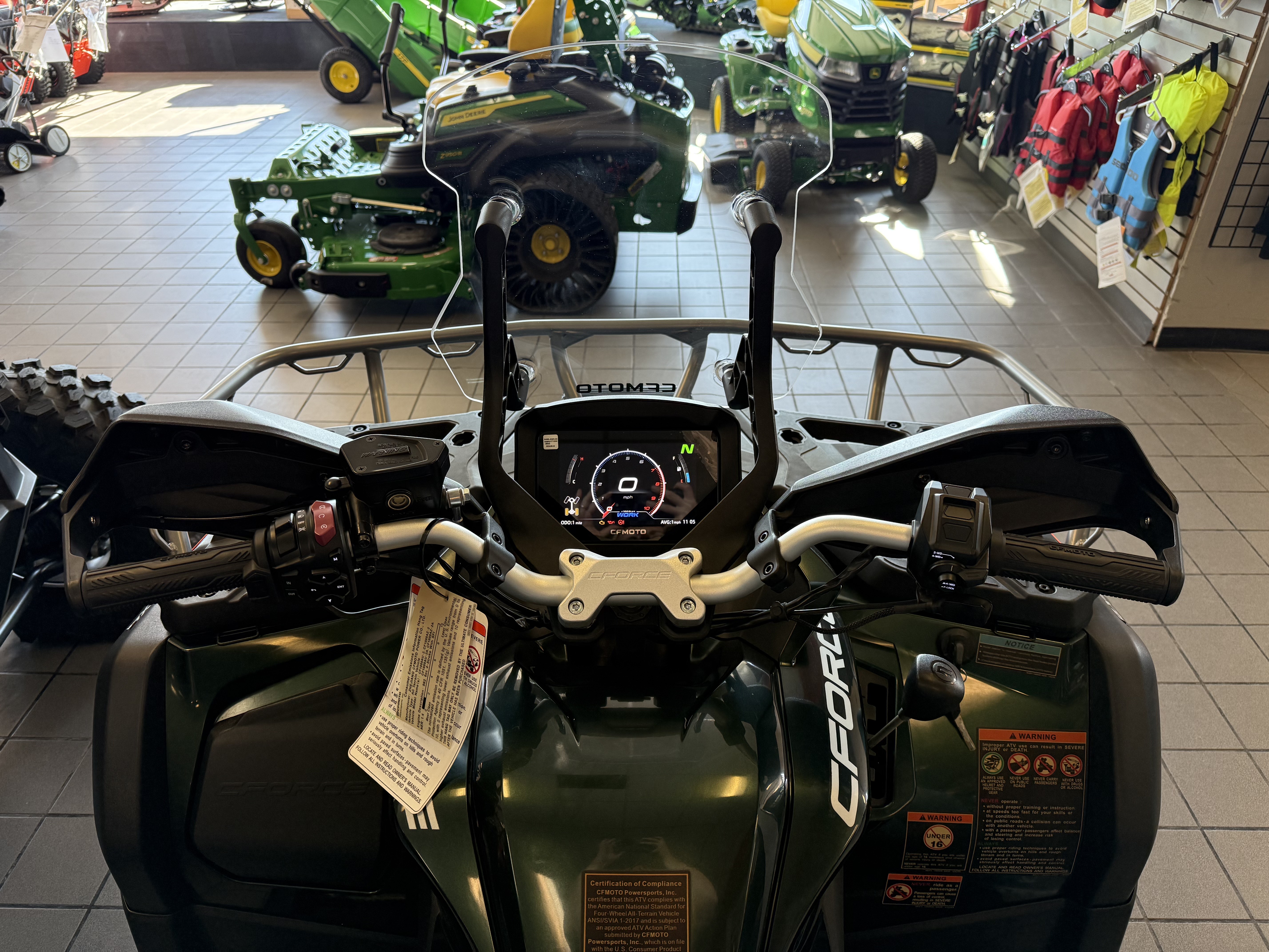 2025 CFMOTO CForce 1000 Overland - Photo 4