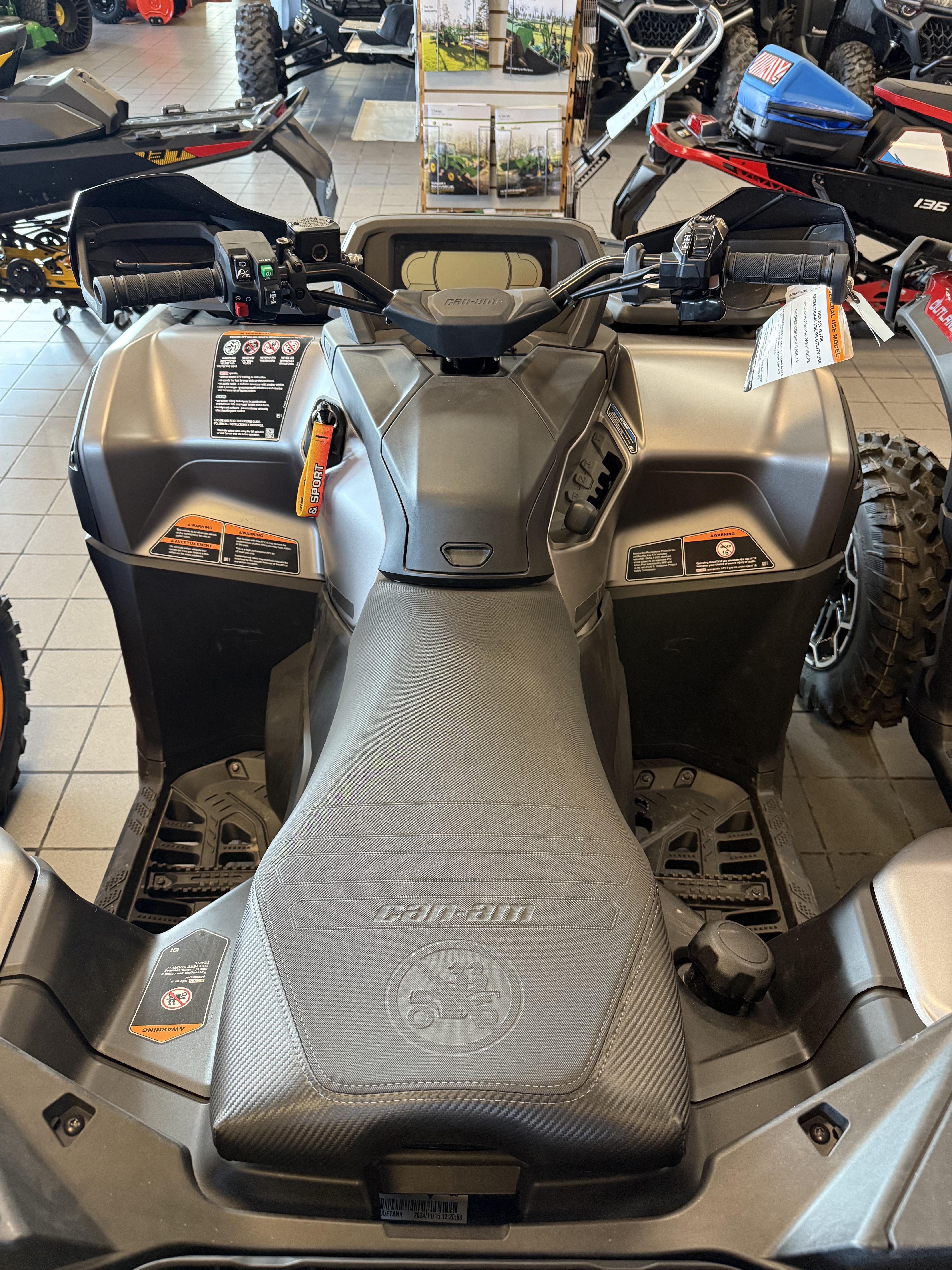2025 Can-Am Outlander XT 850 - Photo 5
