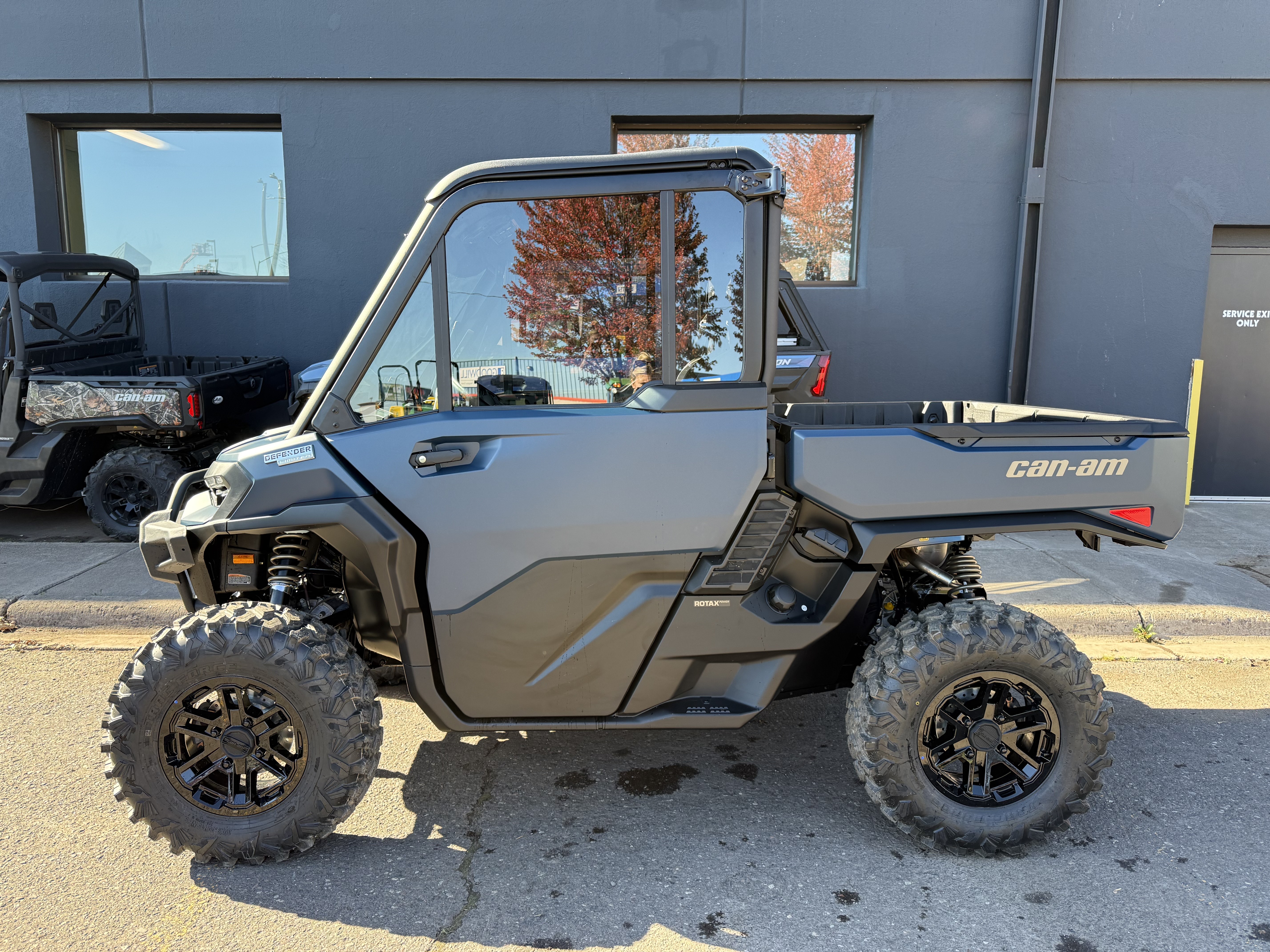 2026 Can-Am Defender Limited HD11 - Photo 3