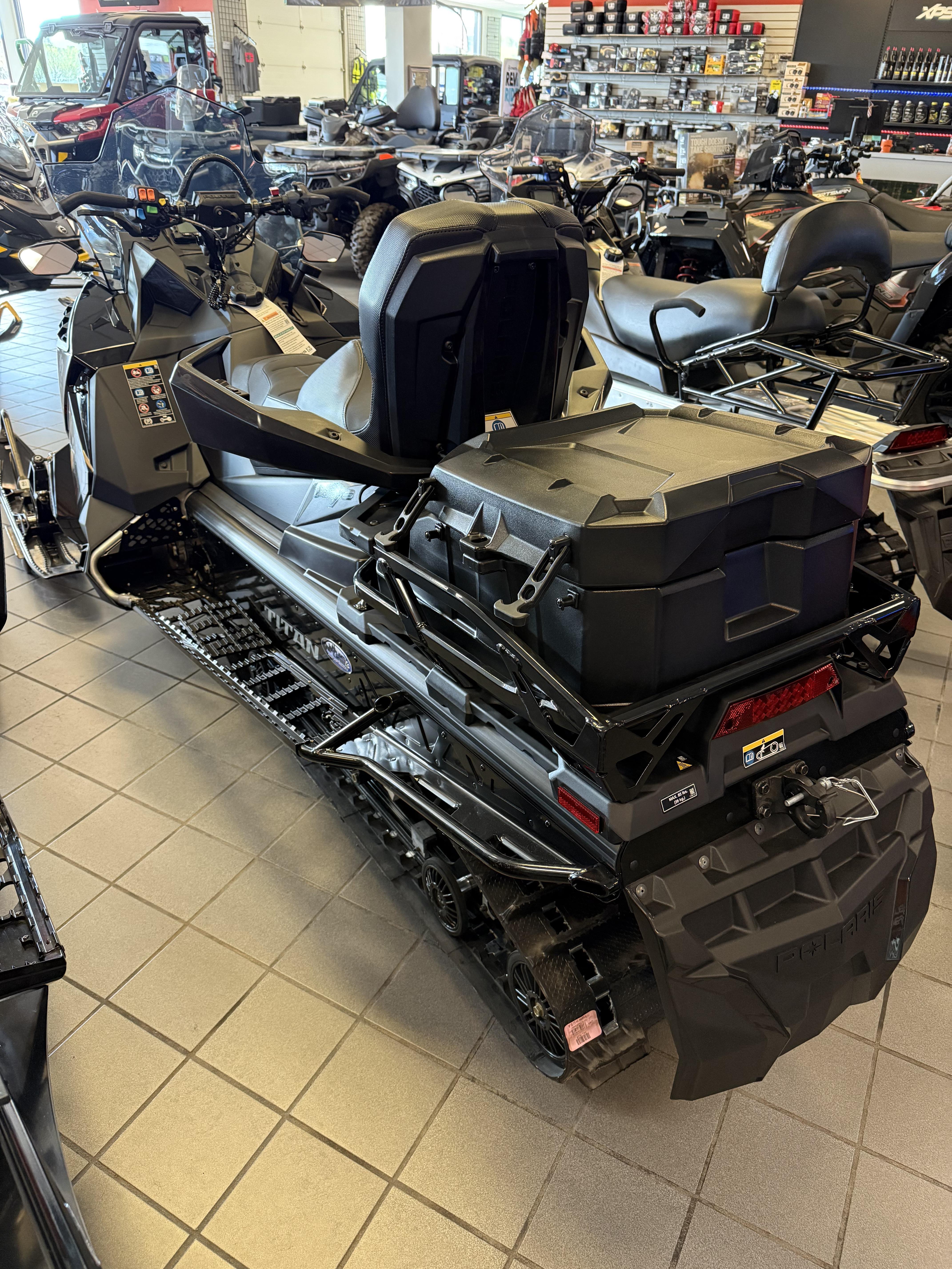 2025 Polaris Titan Prostar S4 Adventure 155 - Photo 3