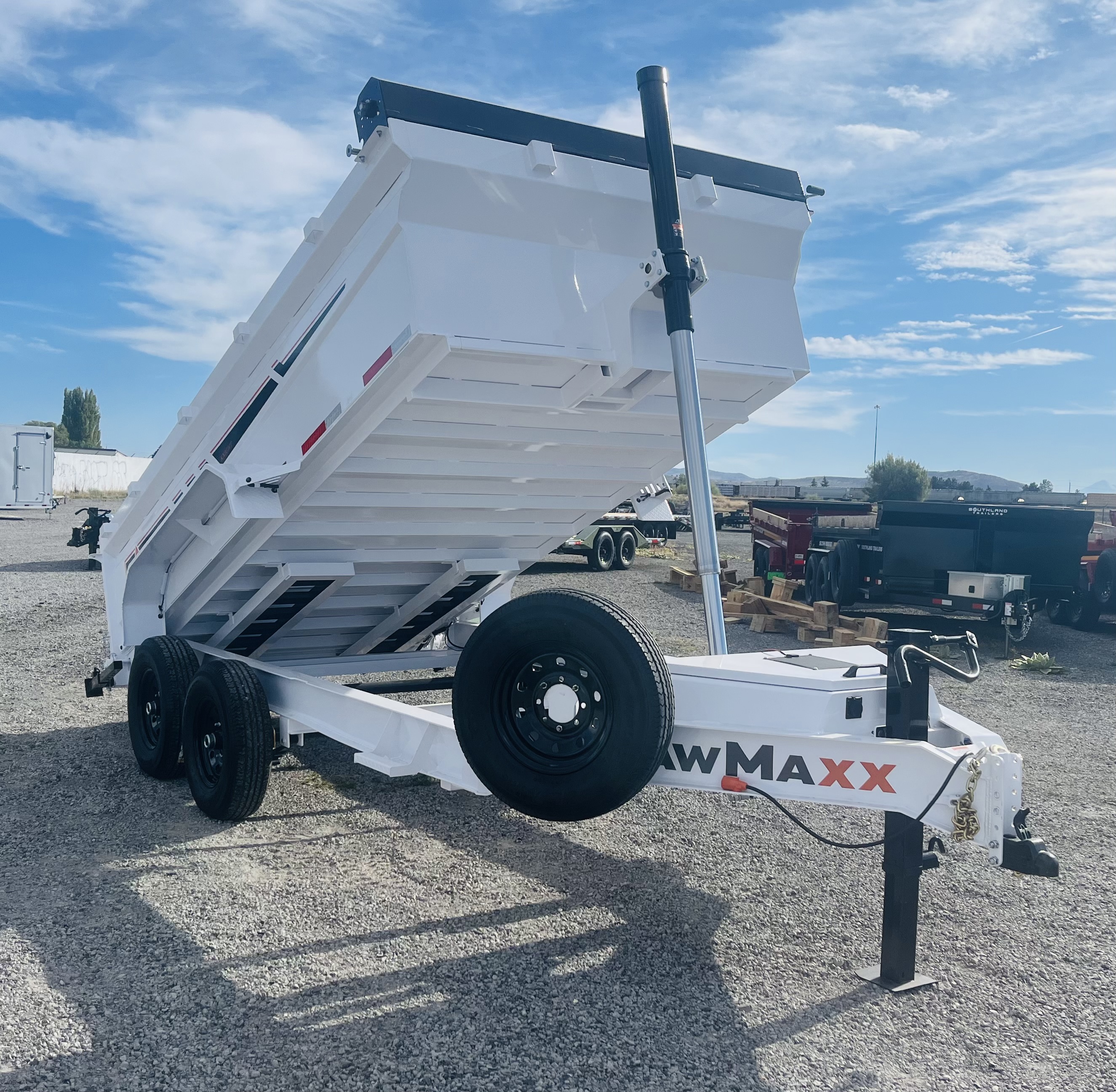 2027 RawMaxx photo 2
