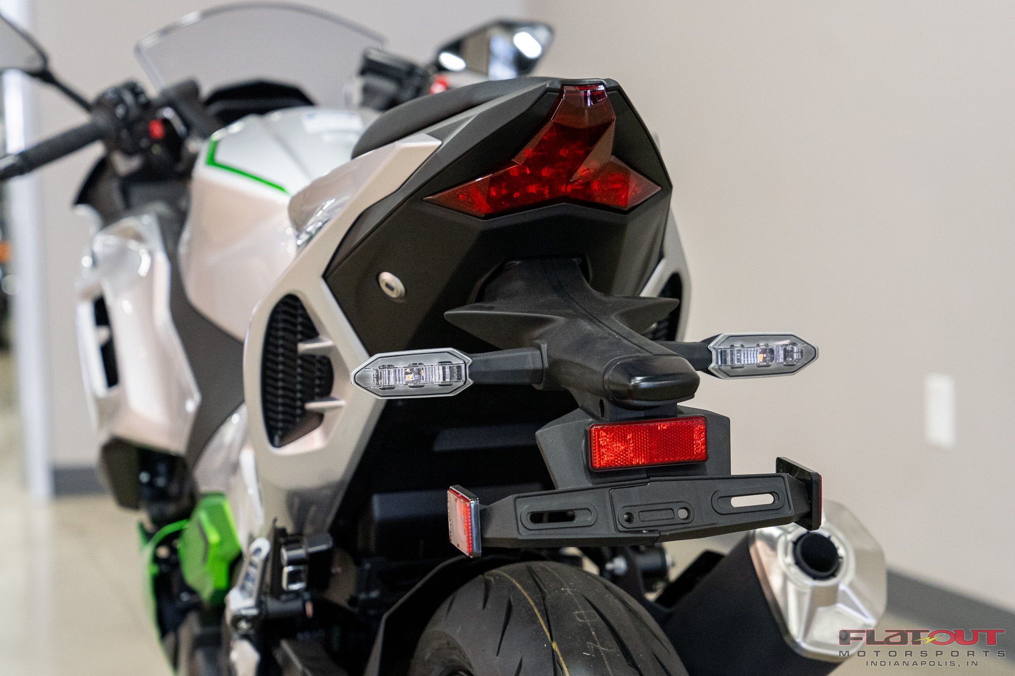 2024 Kawasaki NINJA 7 HYBRID ABS for Sale | Flat Out Motorsports