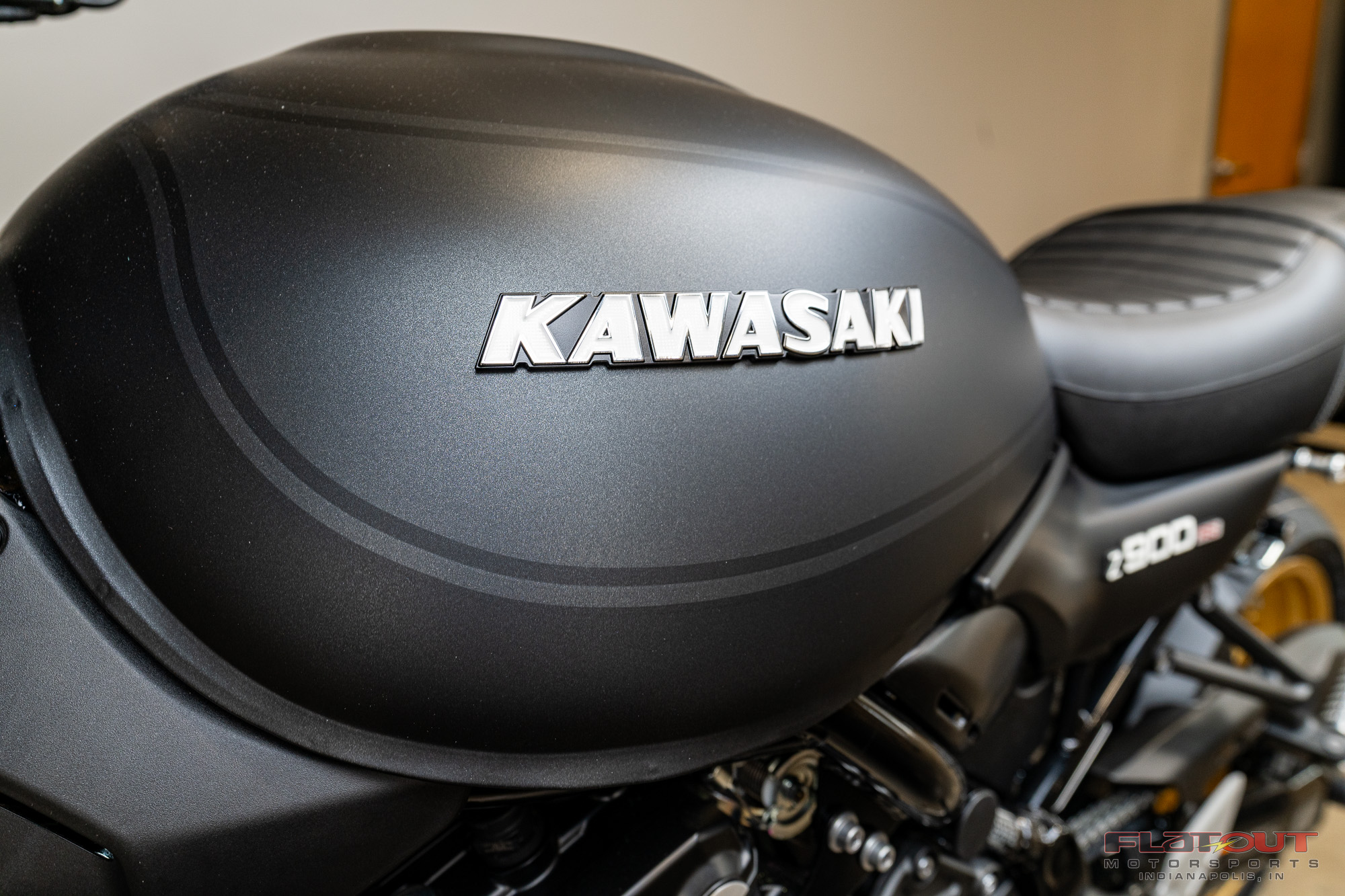 2025 Kawasaki Z900RS SE ABS for Sale | Flat Out Motorsports