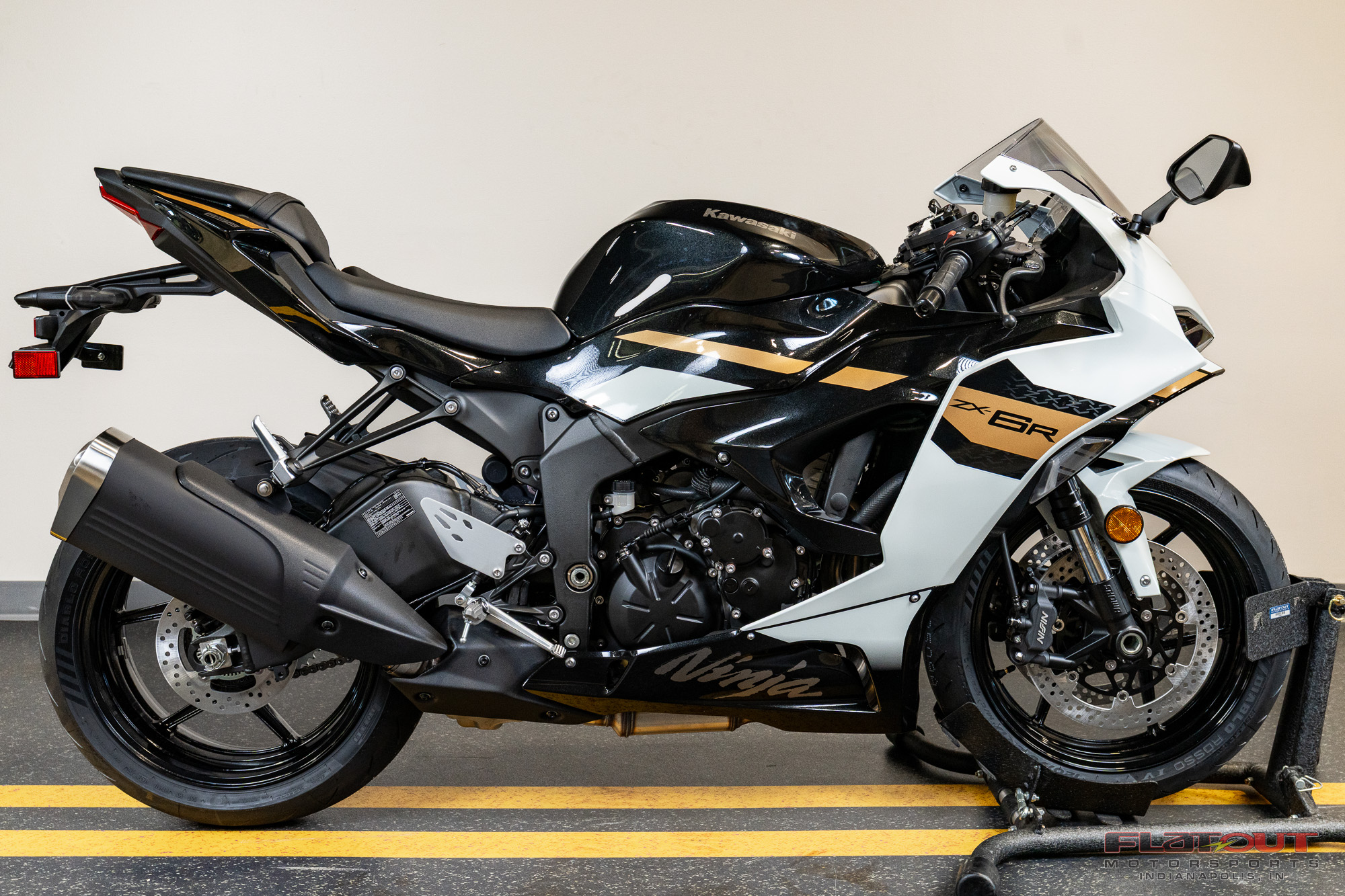 2026 Kawasaki NINJA ZX-6R ABS for Sale | Flat Out Motorsports