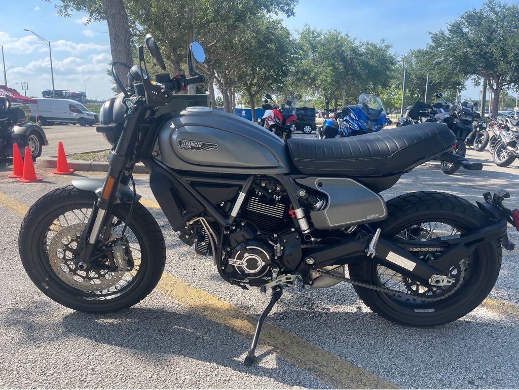 21 Ducati Scrambler 800 Nightshift For Sale In Palm Bay Fl Power Motorcycles Palm Bay Fl 321 215 65