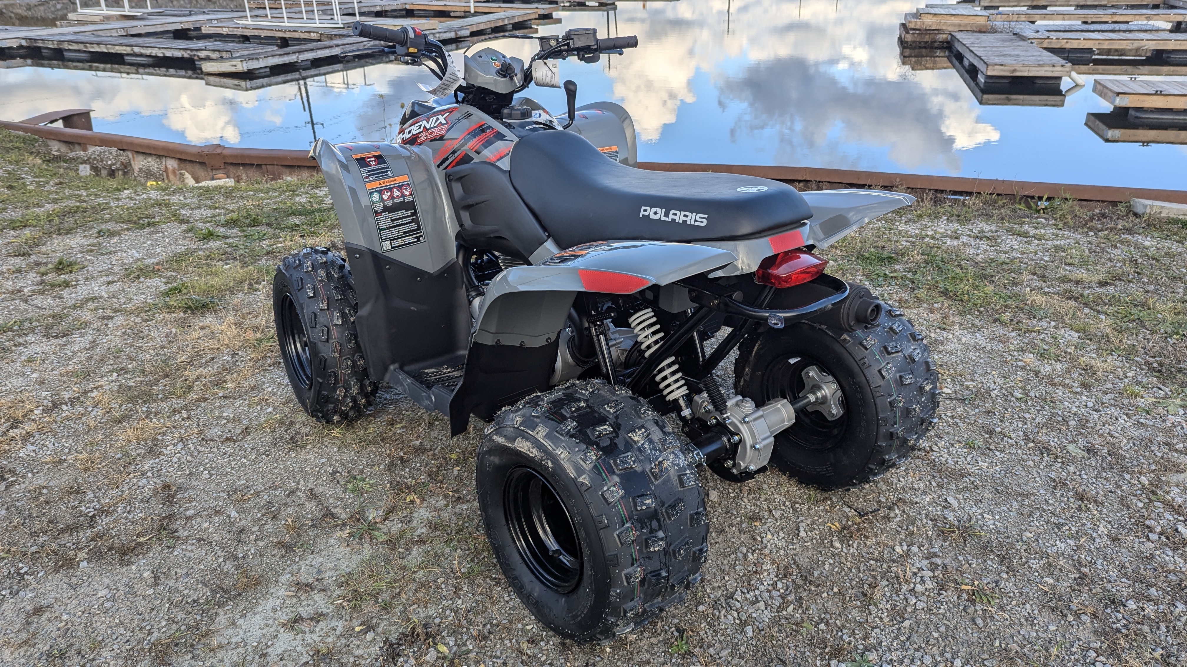 2025 Polaris PHOENIX 200 AVALANCHE GRAY Avail to Order - Photo 9