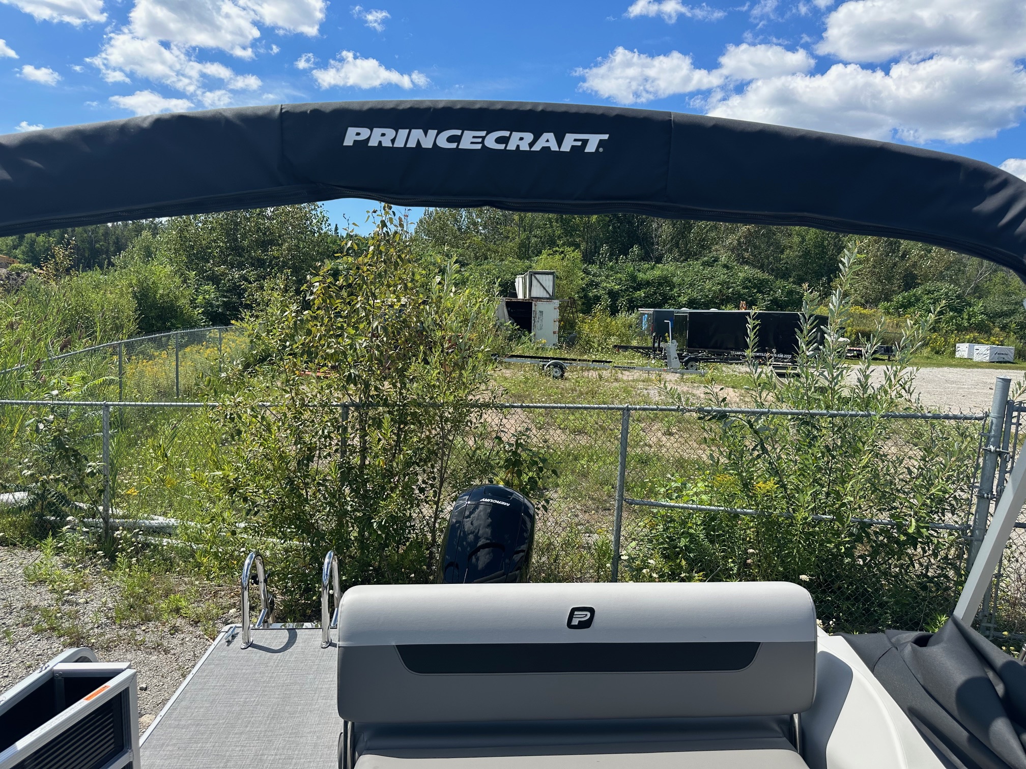 2025 Princecraft Vectra® 23 RL   Tritoon Instock at Marsh's Marina in Waubaushene, Ontario - Photo 16