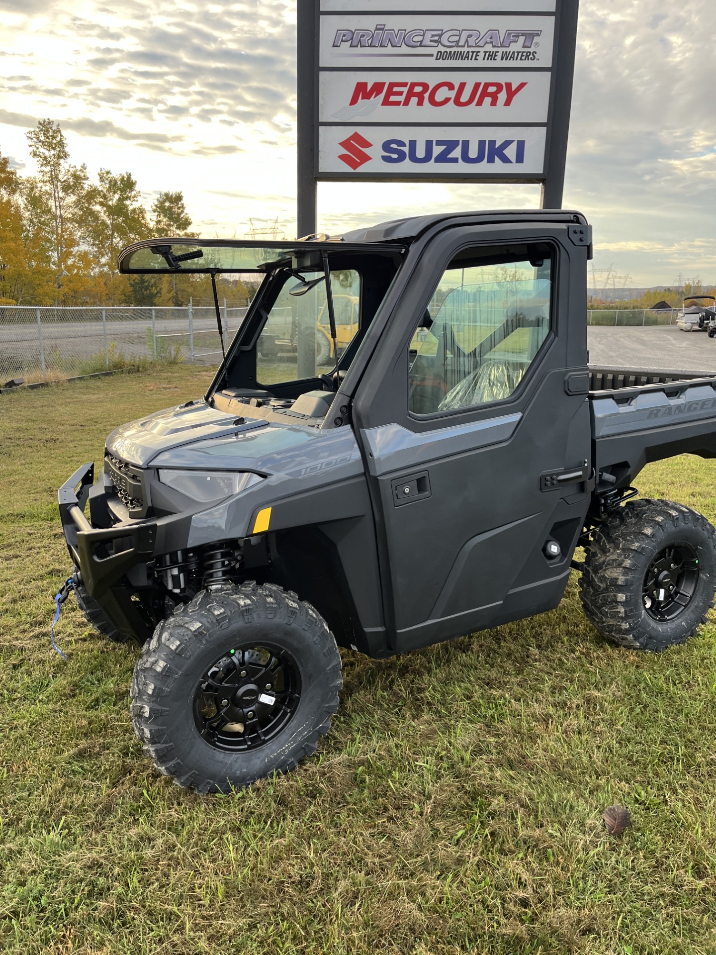 2026 Polaris RANGER XP 1000 NORTHSTAR PREMIUM Gray - Photo 4