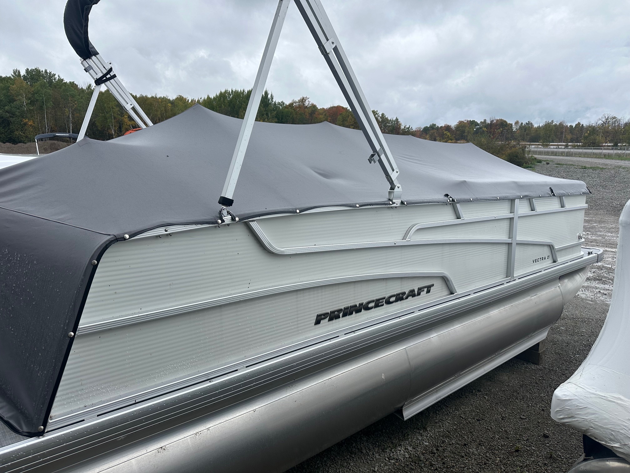 2025 Princecraft Vectra® 21 RL Tritoon - Photo 6