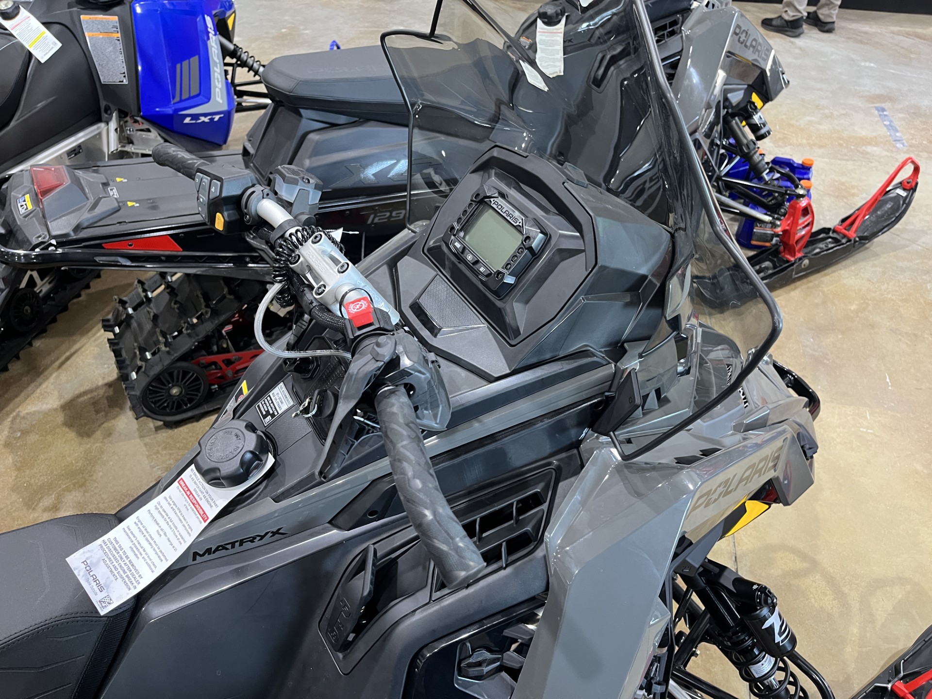 2024 Polaris PROSTAR S4 INDY XC 137 - Photo 3