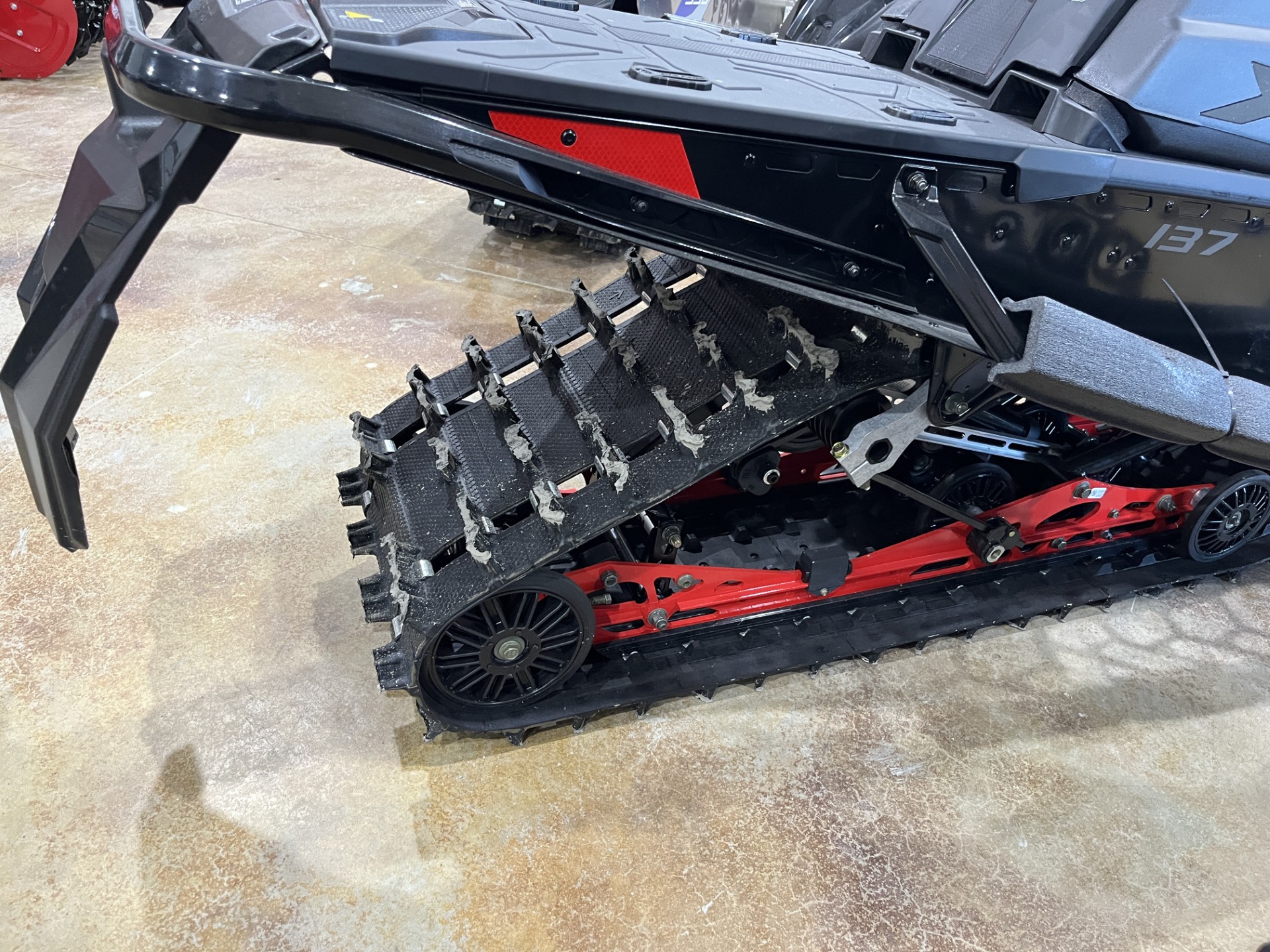 2024 Polaris PROSTAR S4 INDY XC 137 - Photo 4