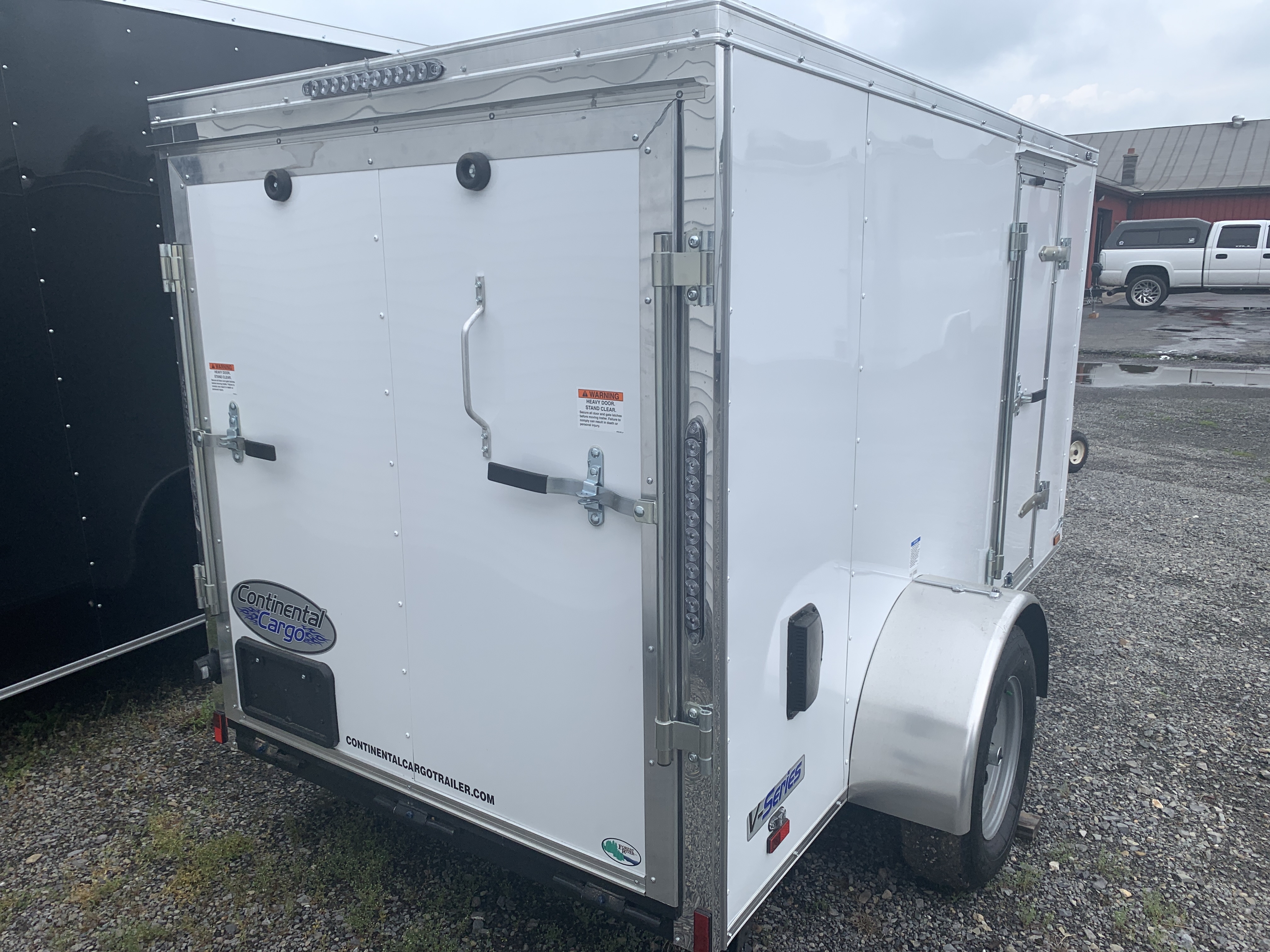 2022 Continental Cargo 5X10 V-Nose - Blowout Deal - Forest River - Photo 15