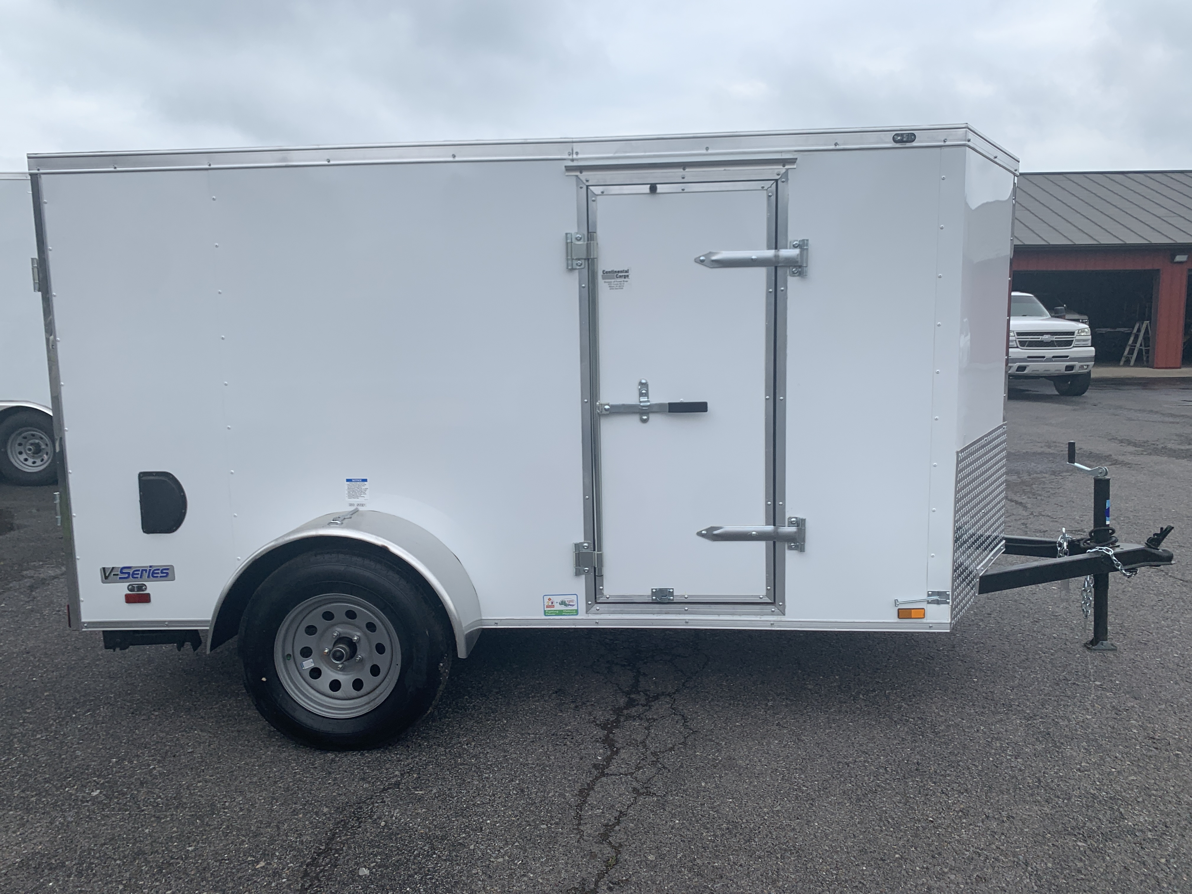 2022 Continental Cargo 5X10 V-Nose - Blowout Deal - Forest River - Photo 2