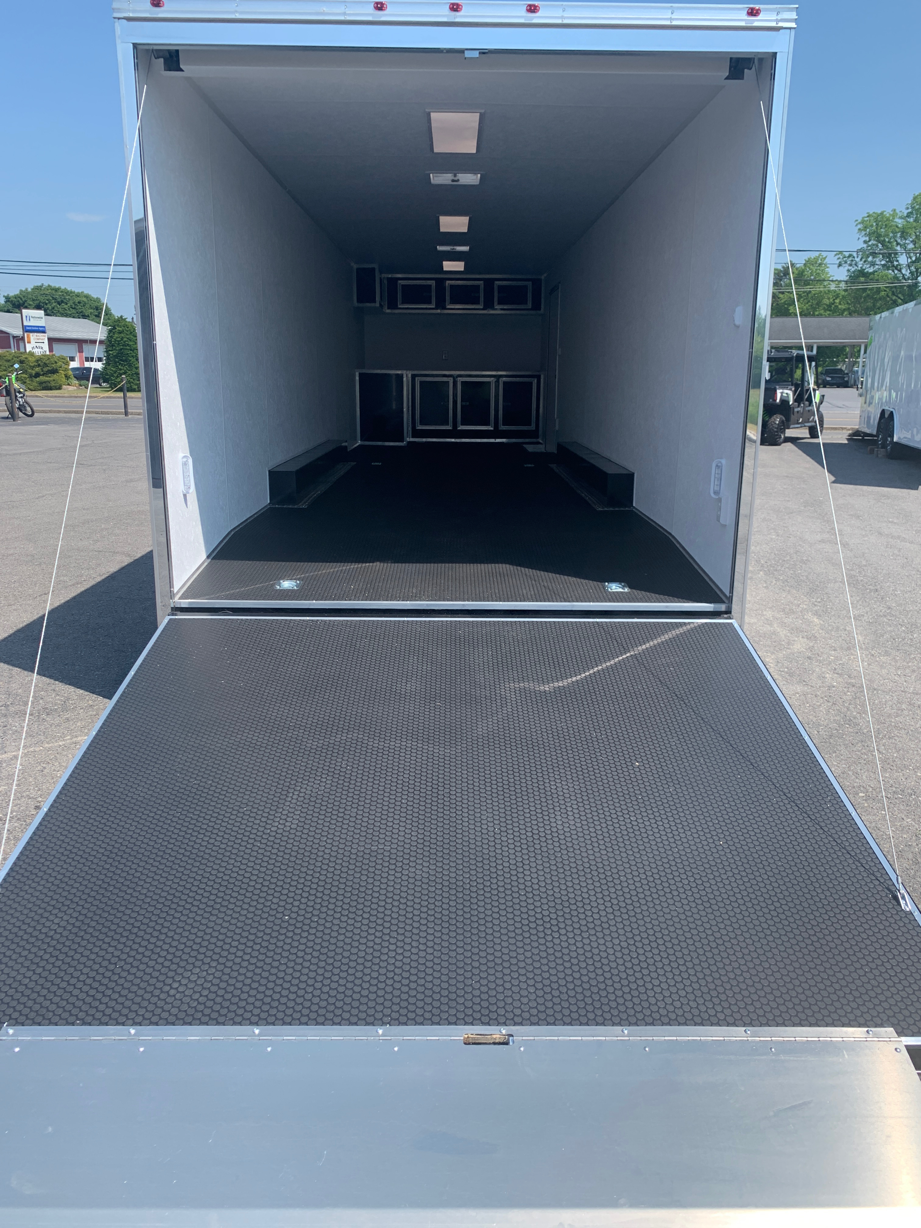 2023 Vintage Trailers 32'''' OUTLAW - TRIPLE AXLE - OPTIONS - Photo 13