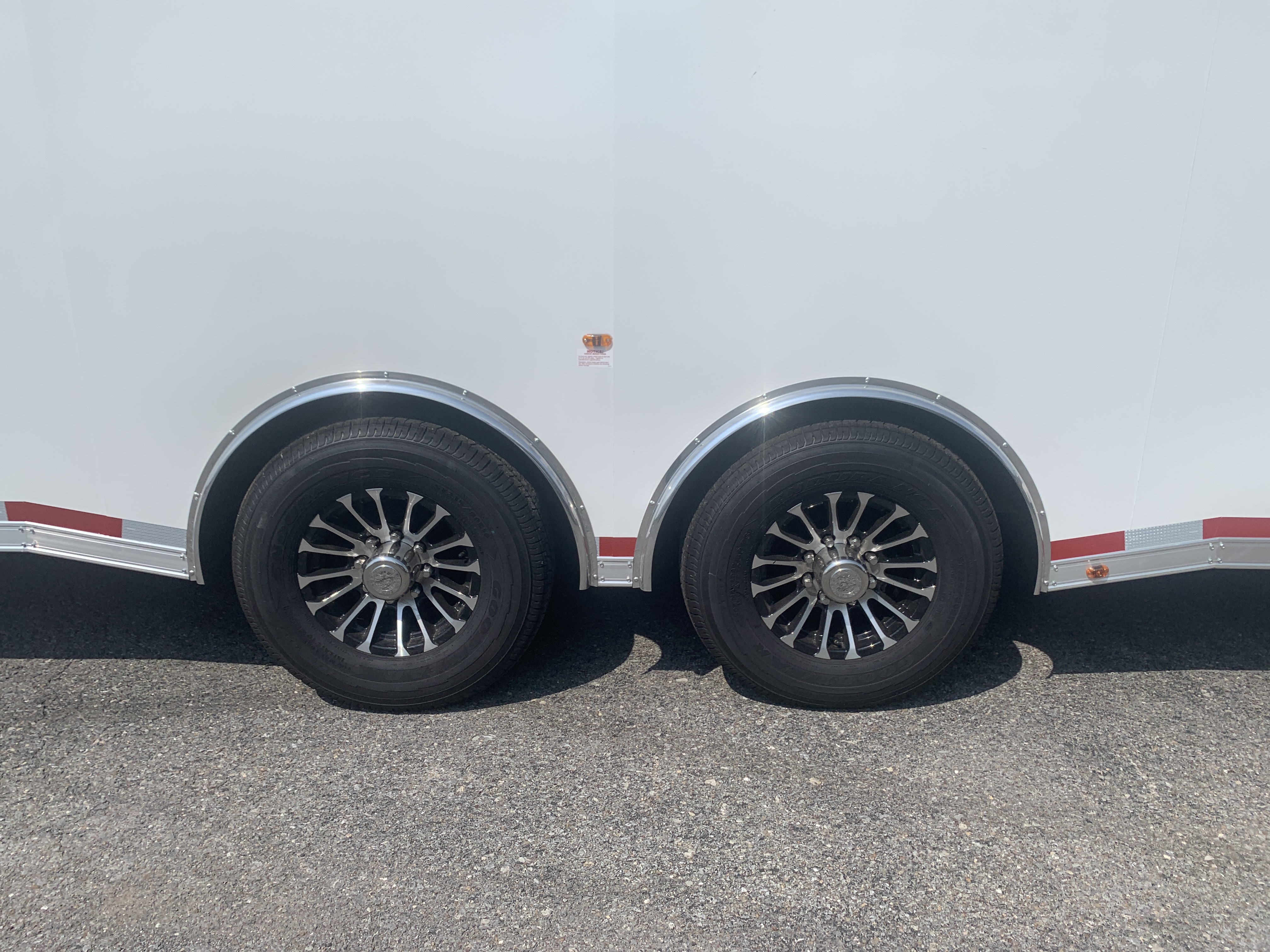 2023 Vintage Trailers 30'' OUTLAW - Photo 17