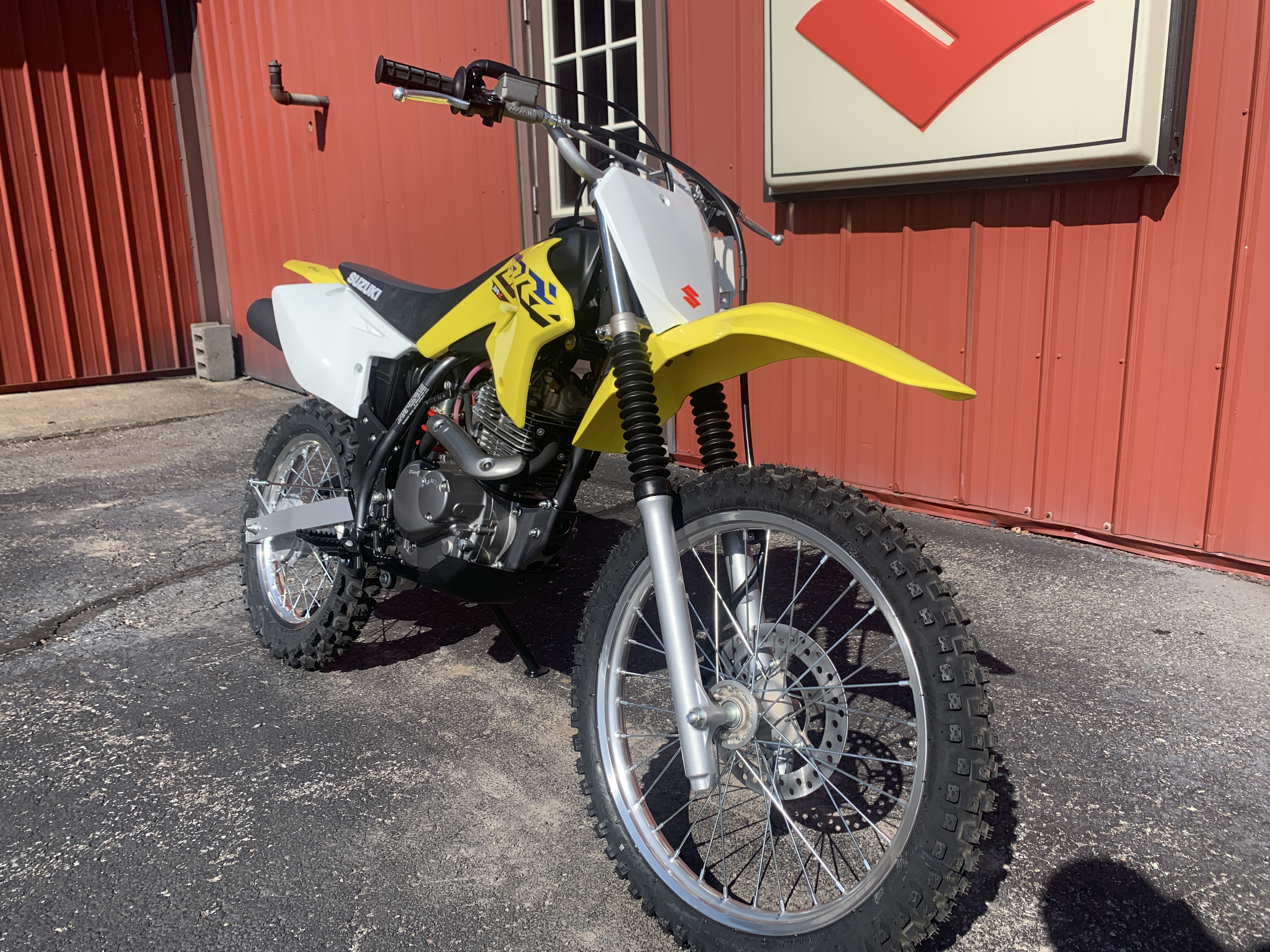 2024 Suzuki DR-Z125L - Photo 4